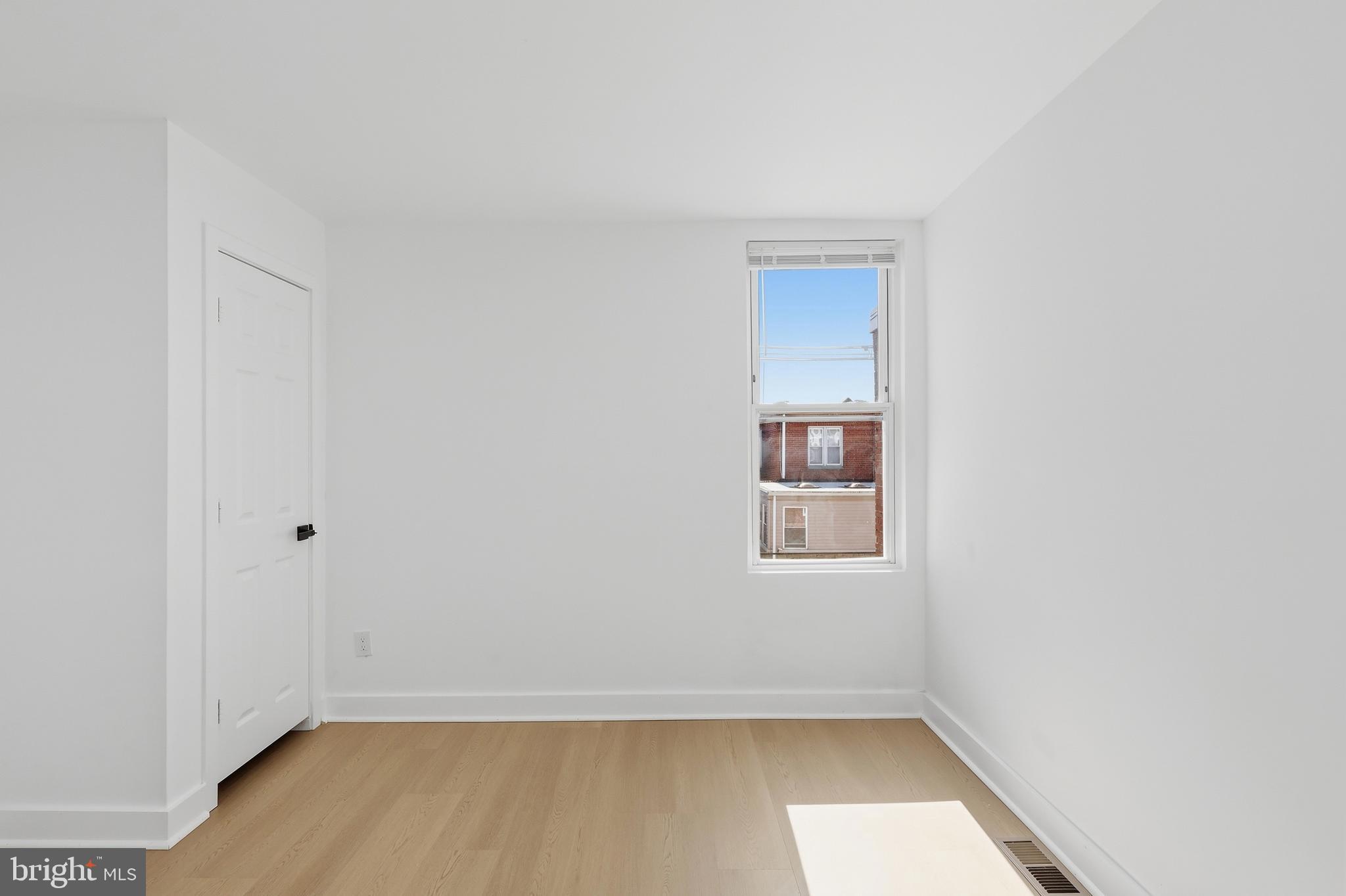 PHILADELPHIA - Residential