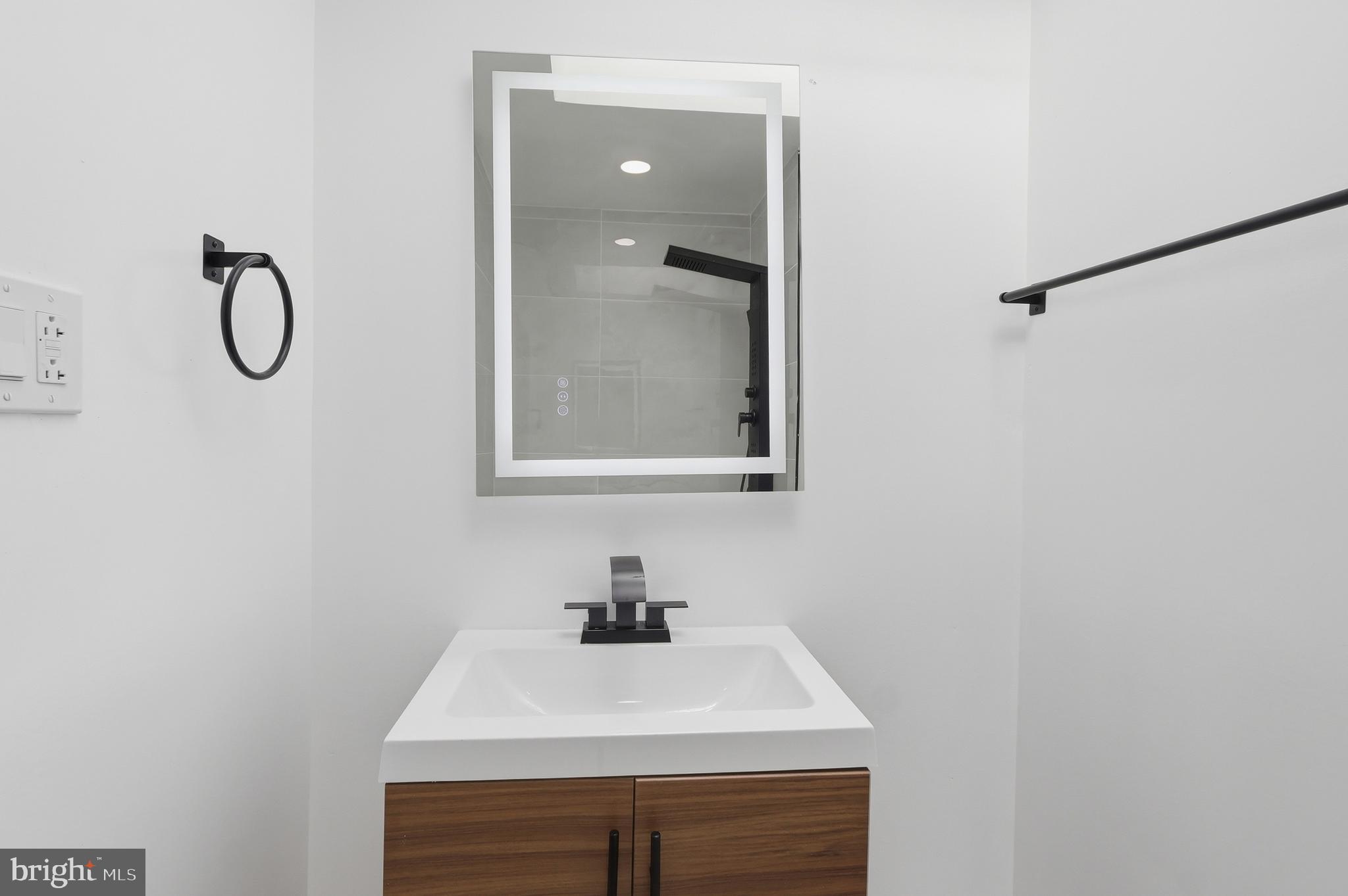 PHILADELPHIA - Residential