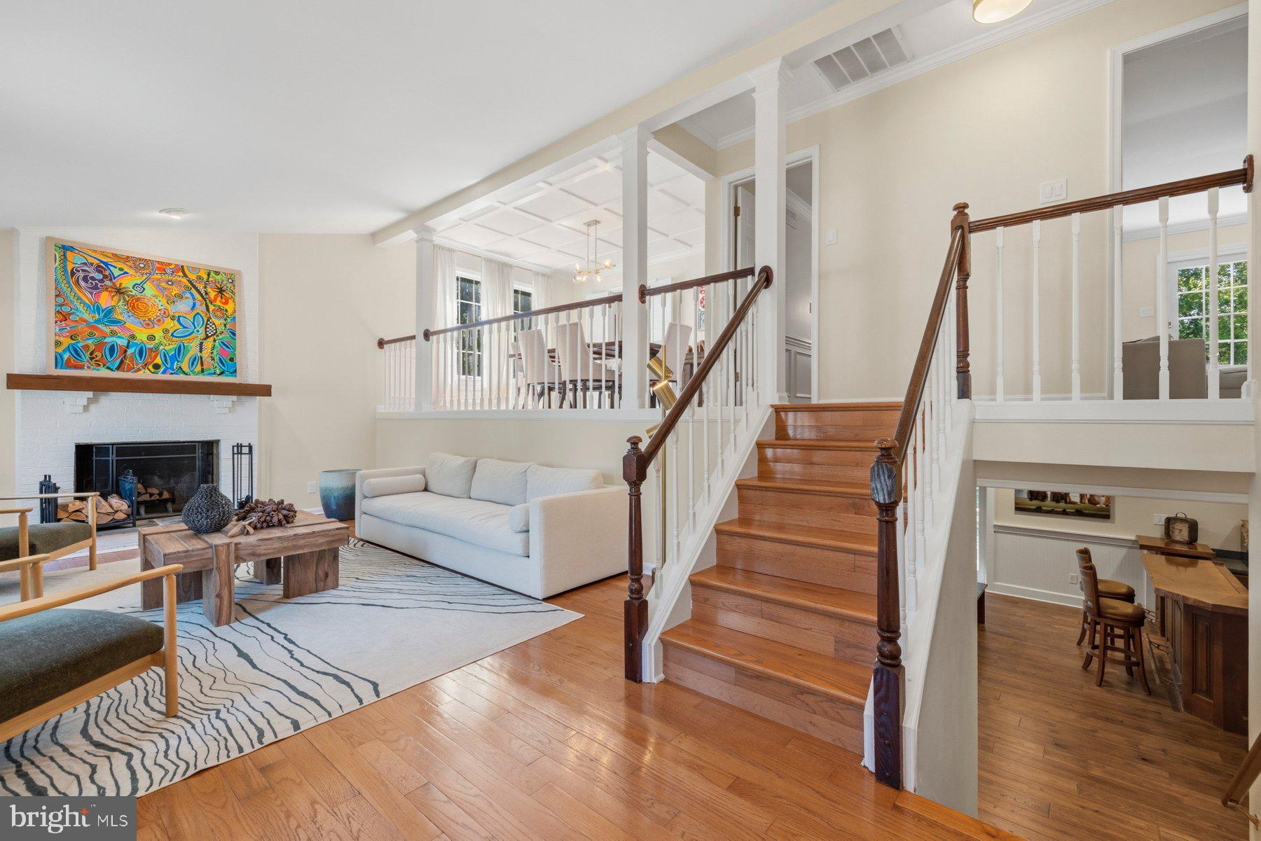 BURLEIGH MANOR - Residential