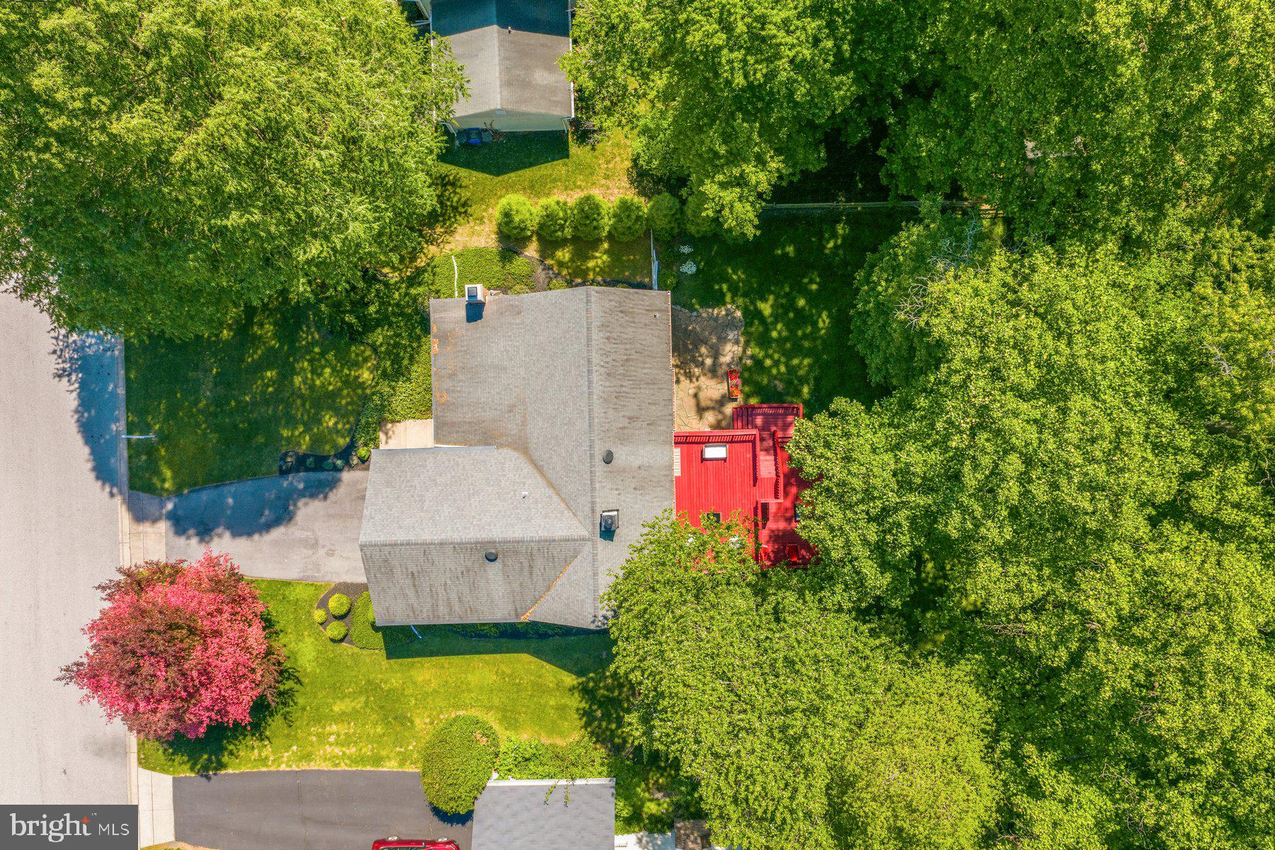 BURLEIGH MANOR - Residential