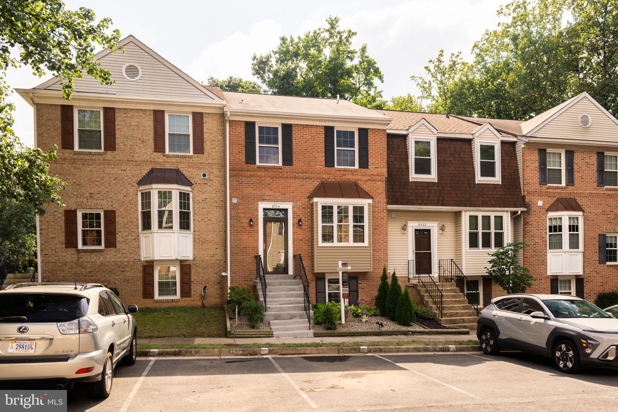 8504 SHIRLEY WOODS COURT