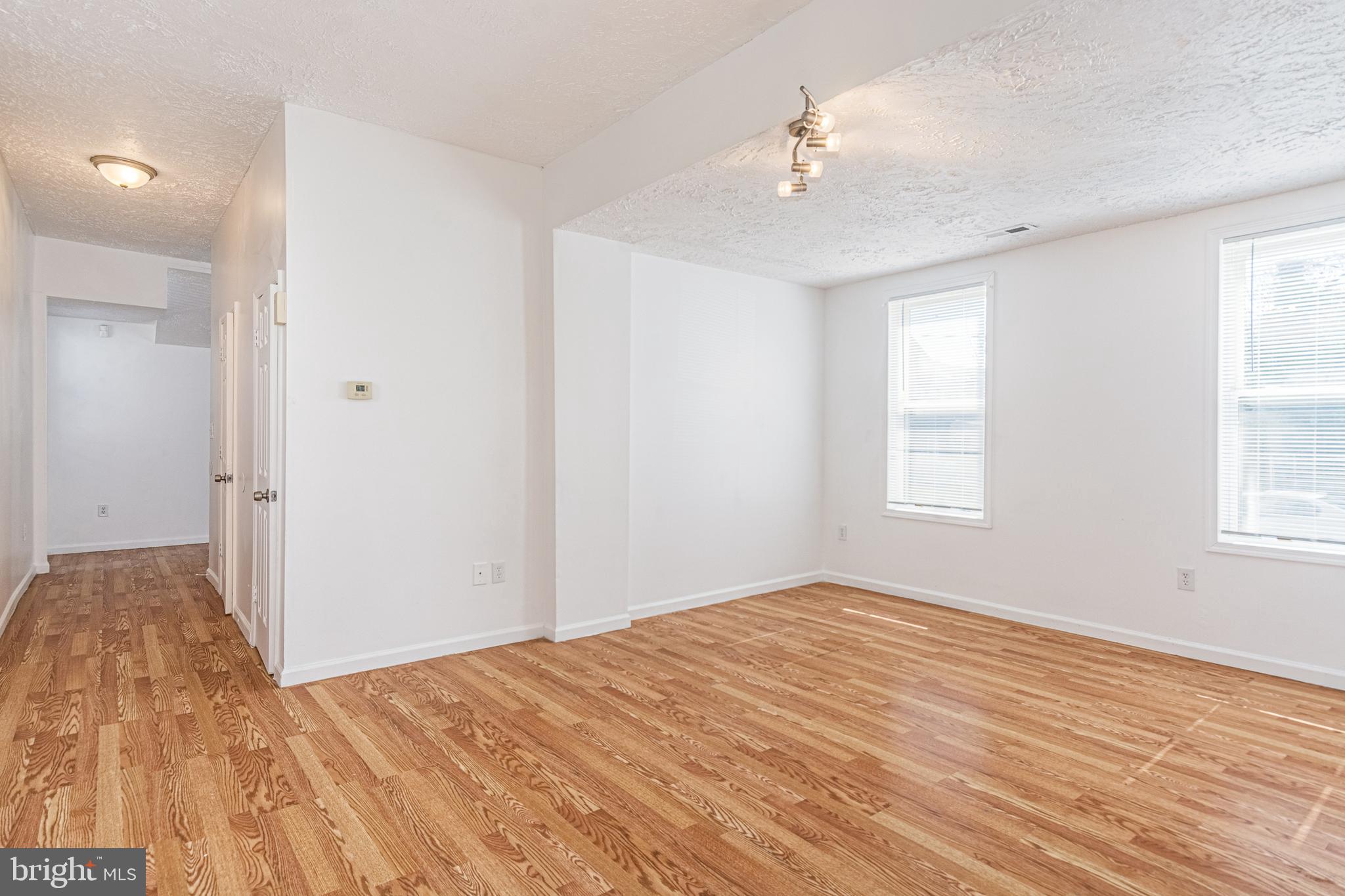 IRVINGTON - Residential