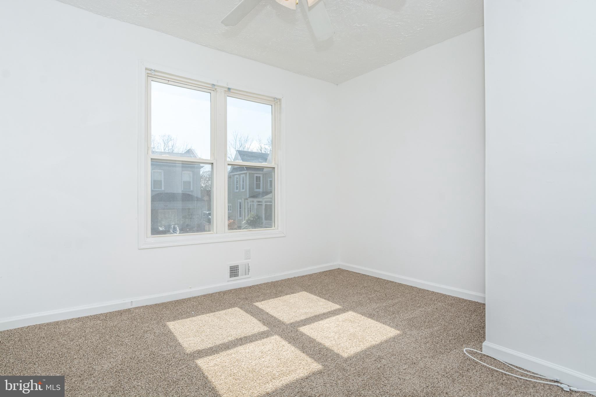 IRVINGTON - Residential