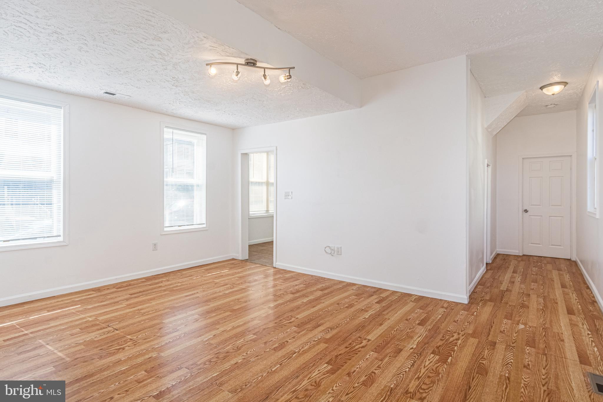 IRVINGTON - Residential