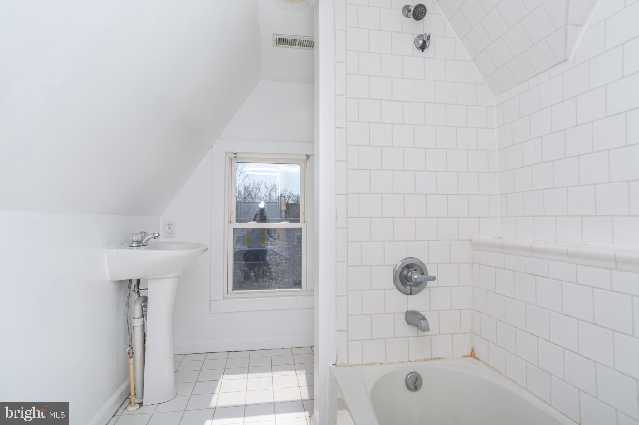 IRVINGTON - Residential