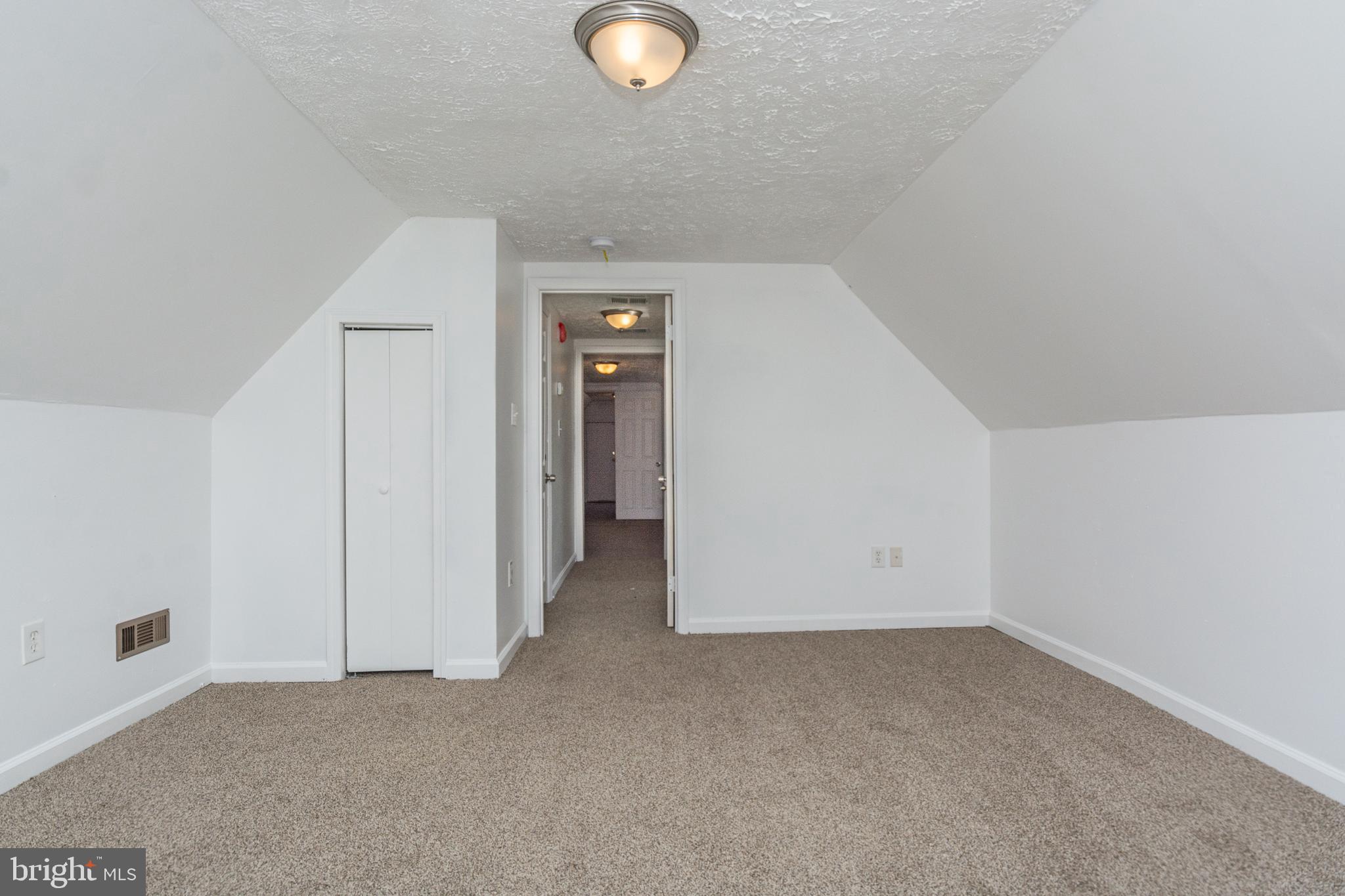 IRVINGTON - Residential