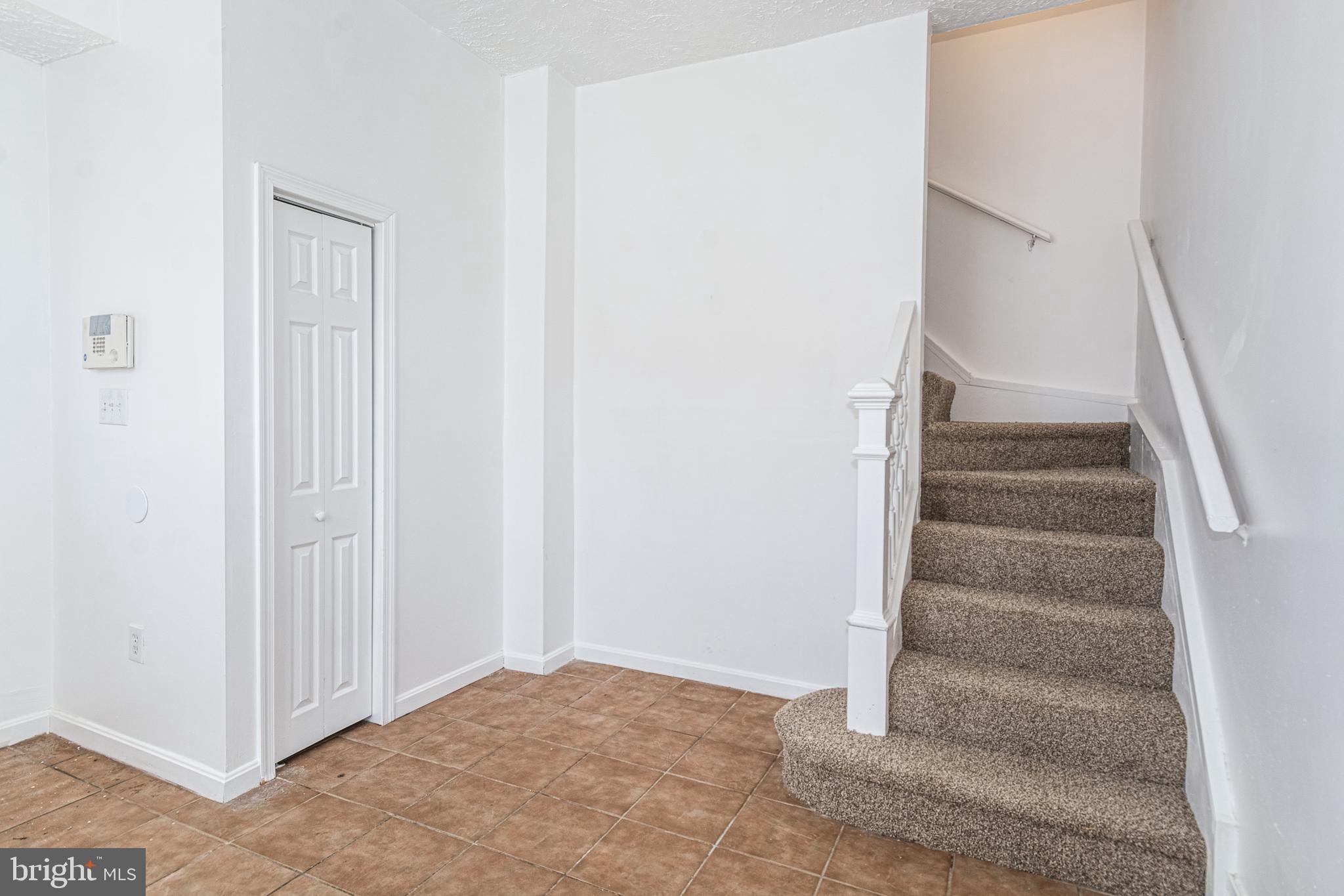 IRVINGTON - Residential