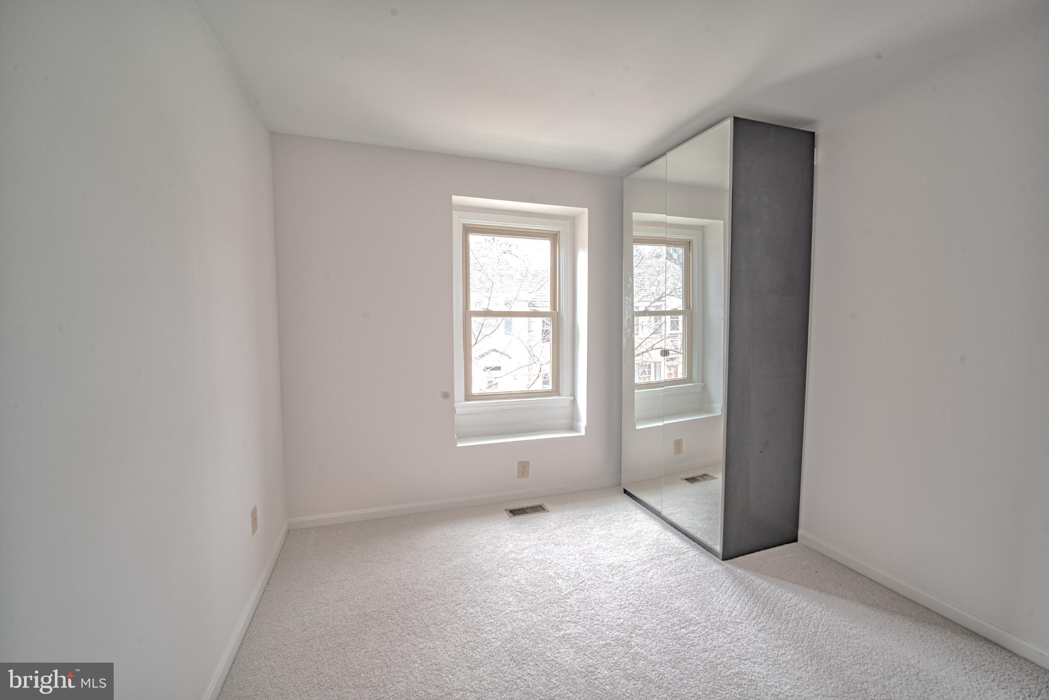 MANOR VILLAGE - Residential