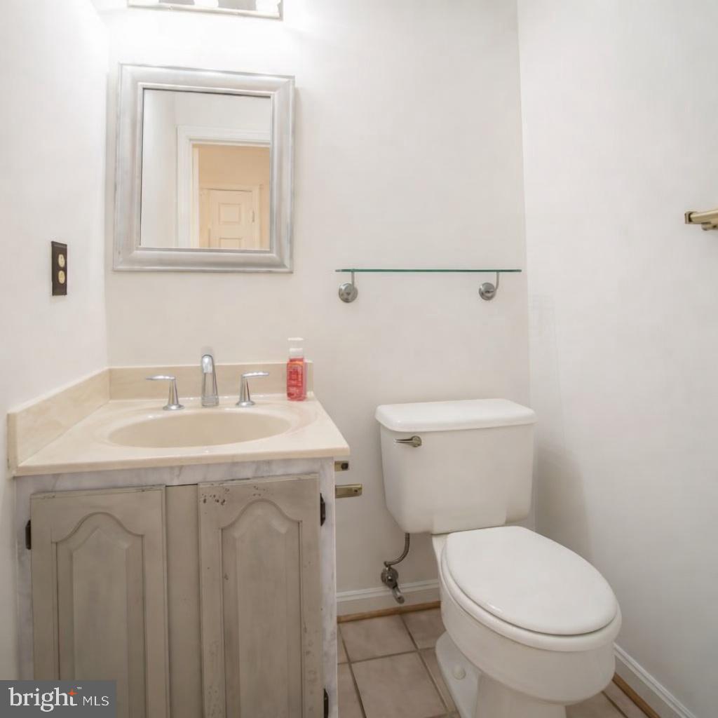 MANOR VILLAGE - Residential