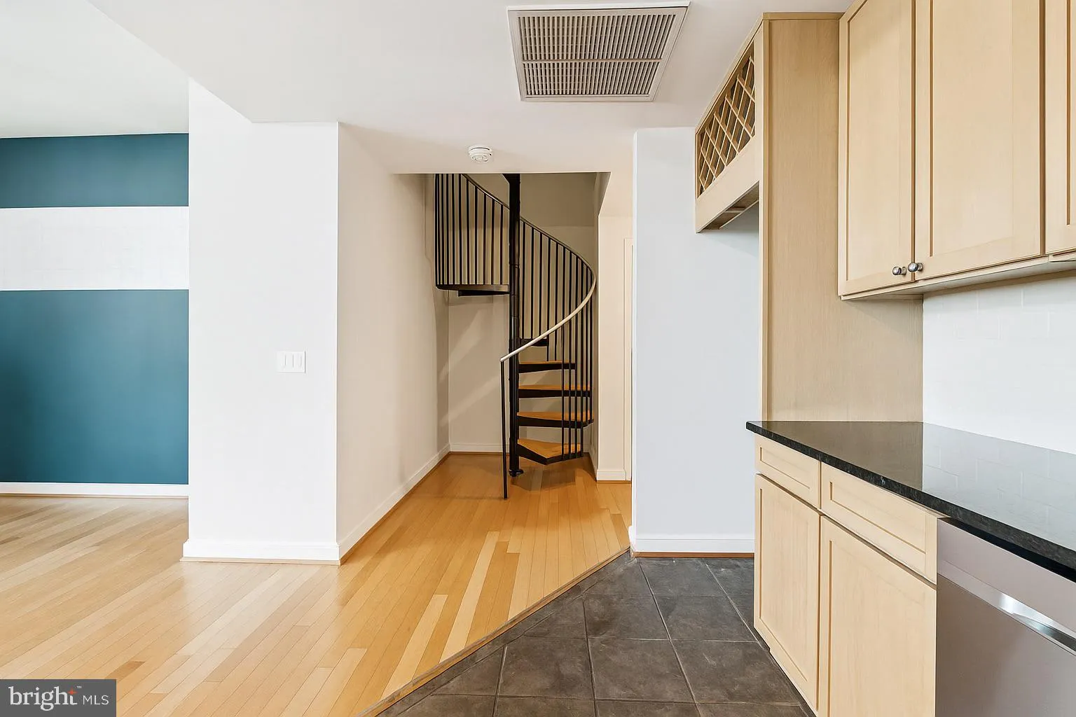 Philadelphia, Pennsylvania 19102, United States, 1 Bedroom Bedrooms, ,1 BathroomBathrooms,Residential,Active,145317