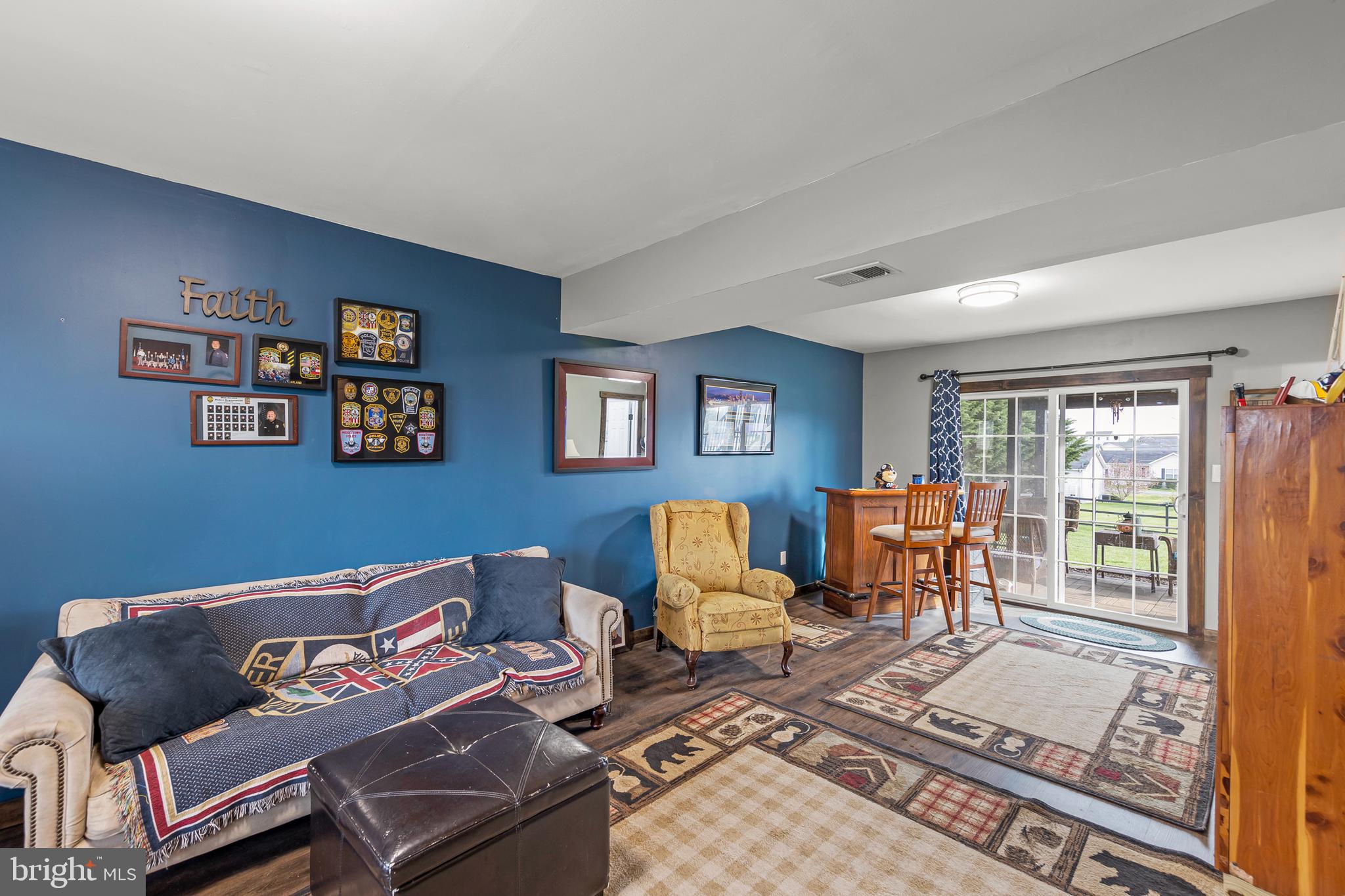 ELIZABETH STATION - Residential