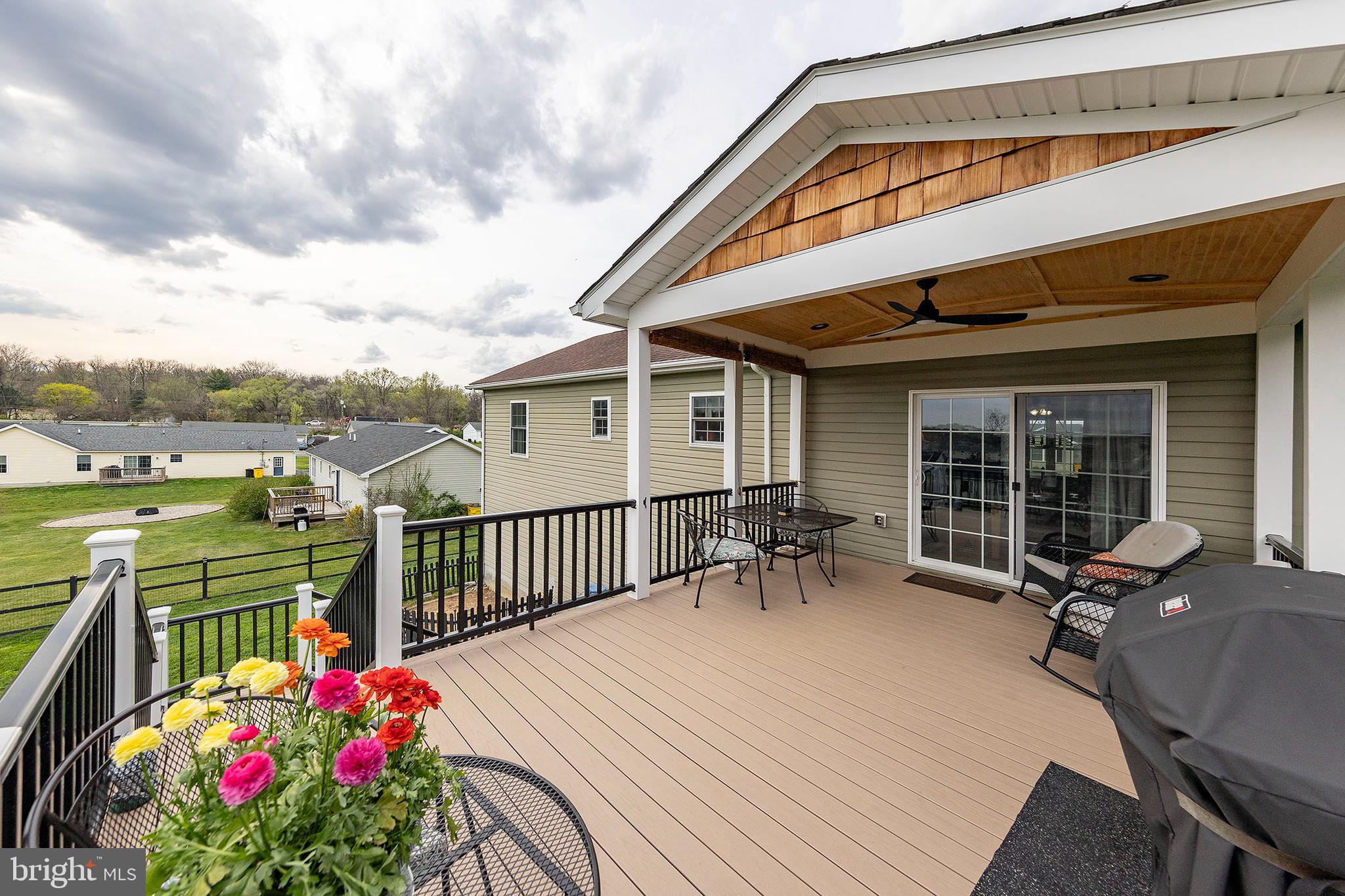 ELIZABETH STATION - Residential