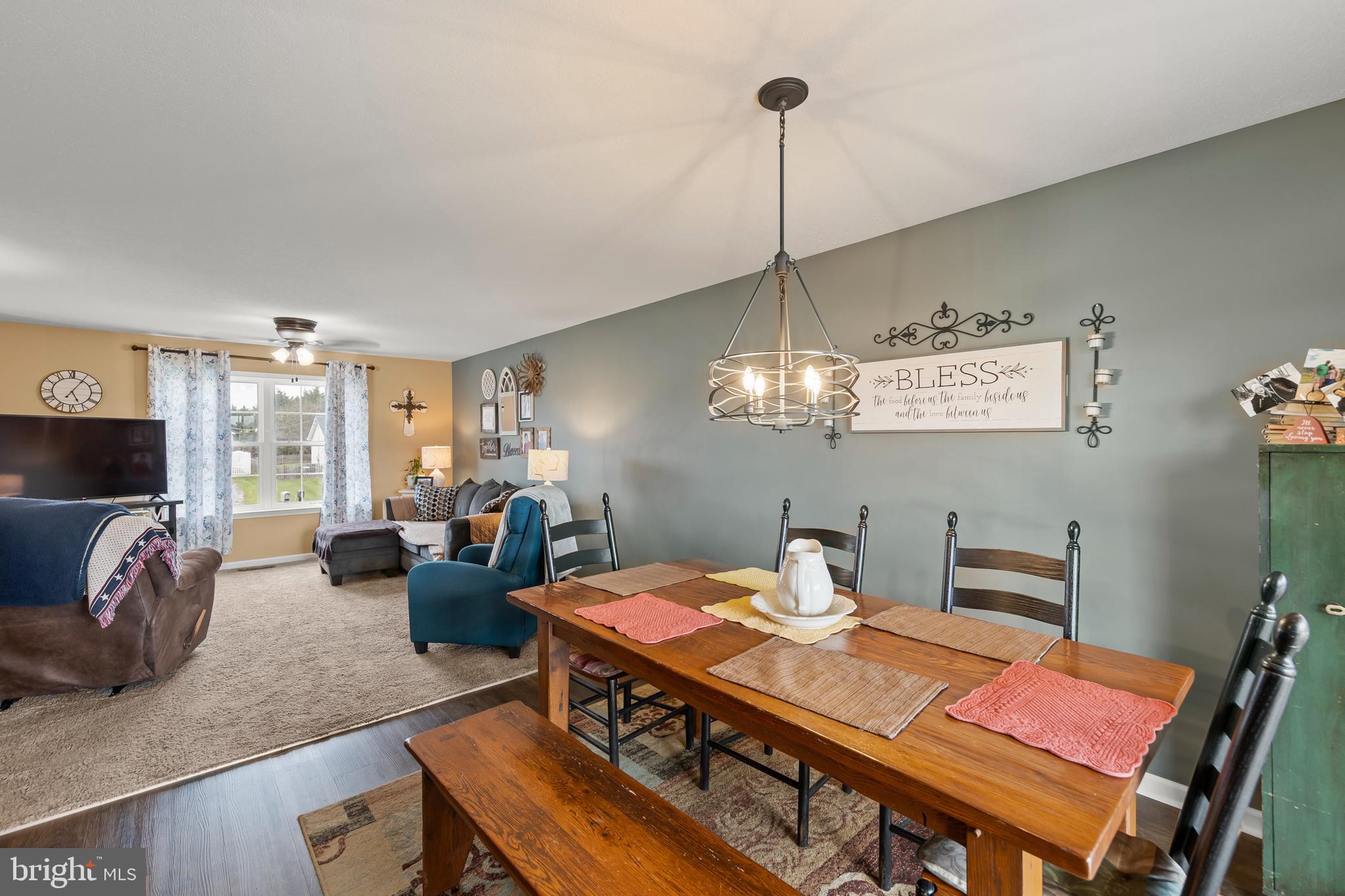 ELIZABETH STATION - Residential