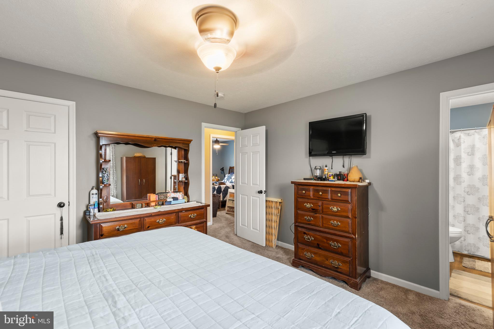 ELIZABETH STATION - Residential