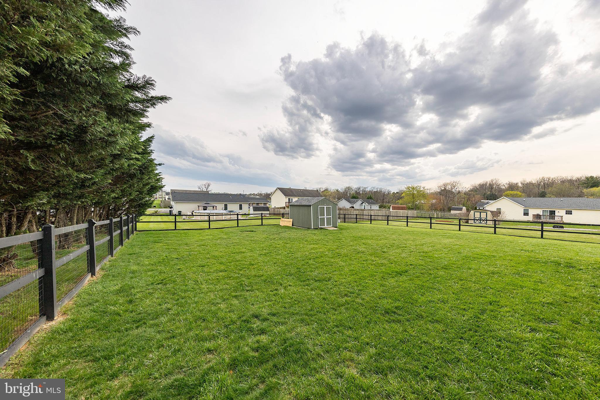 ELIZABETH STATION - Residential