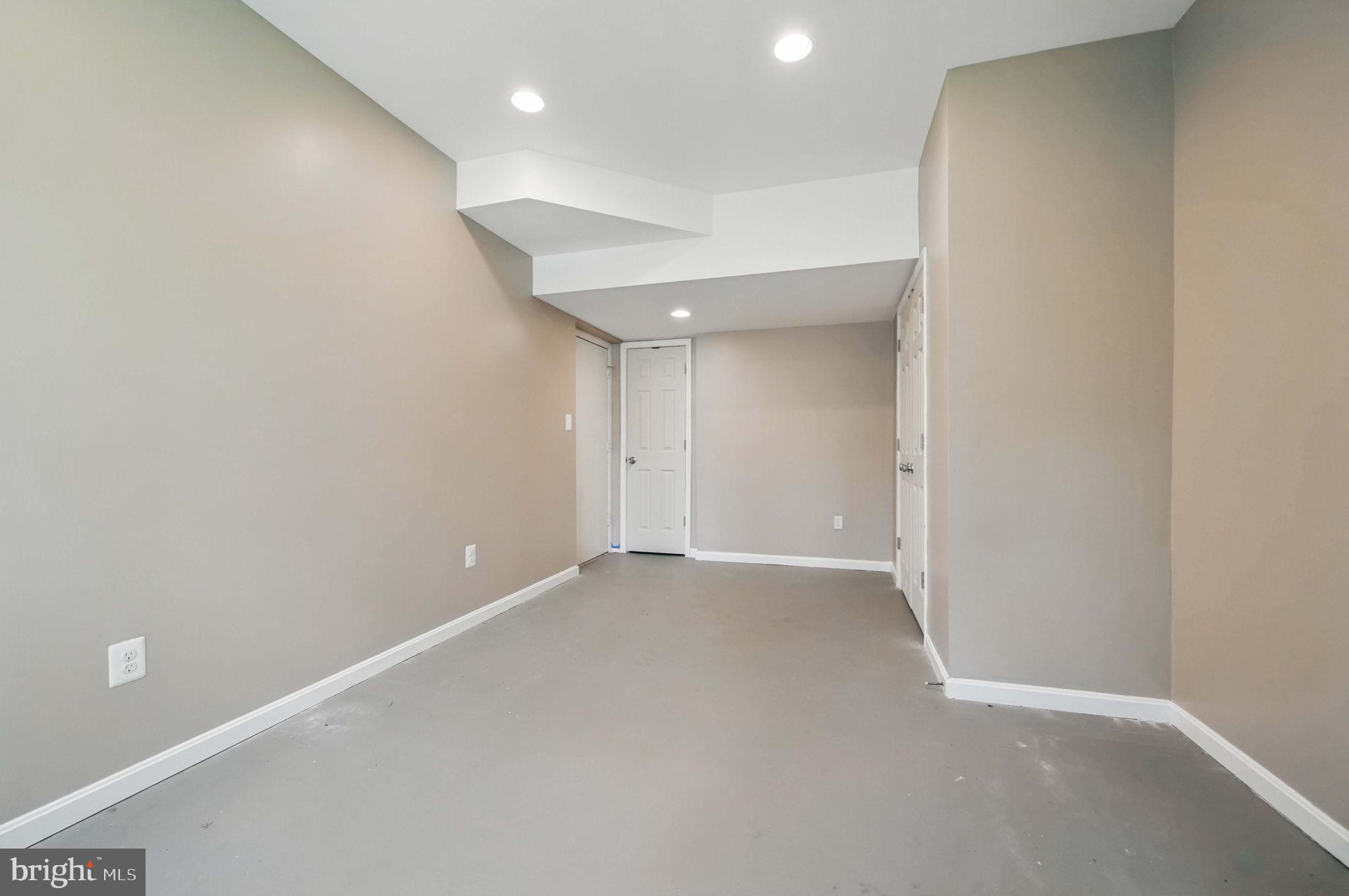 CHAIN BRIDGE FOREST - Residential