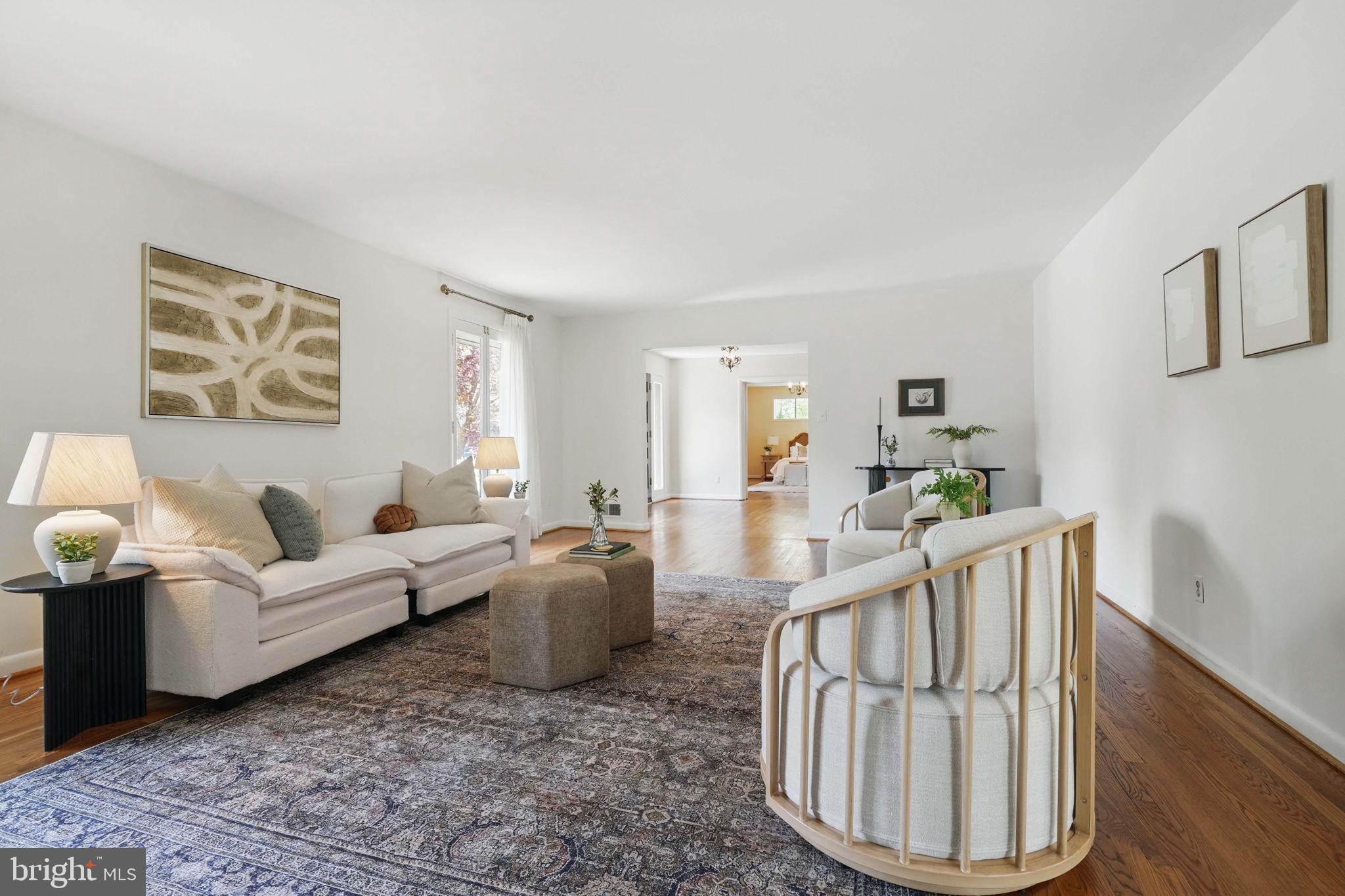 CHAIN BRIDGE FOREST - Residential