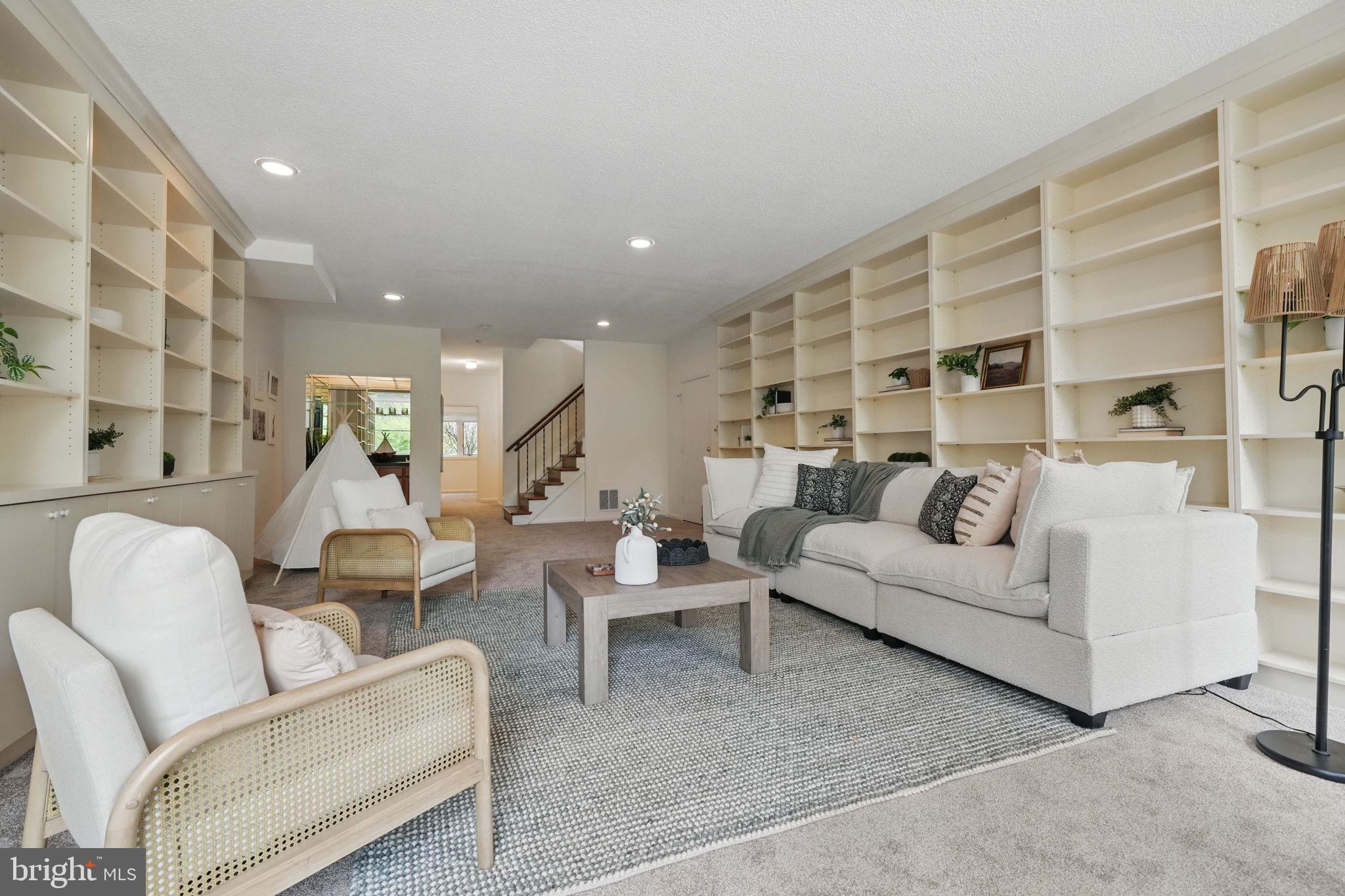 CHAIN BRIDGE FOREST - Residential