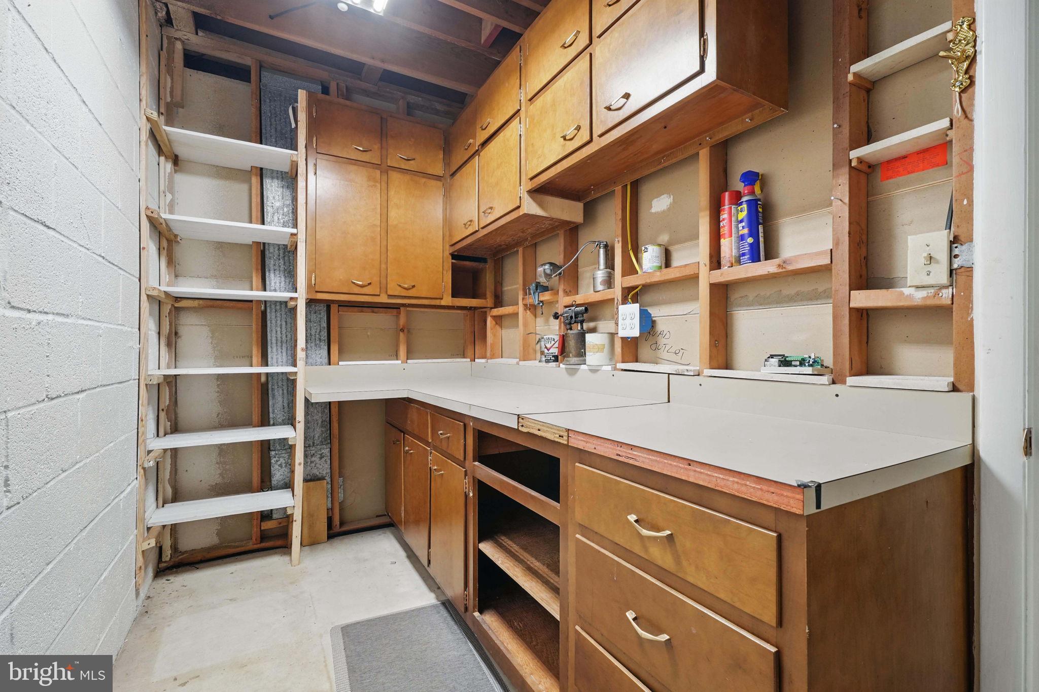 CHAIN BRIDGE FOREST - Residential