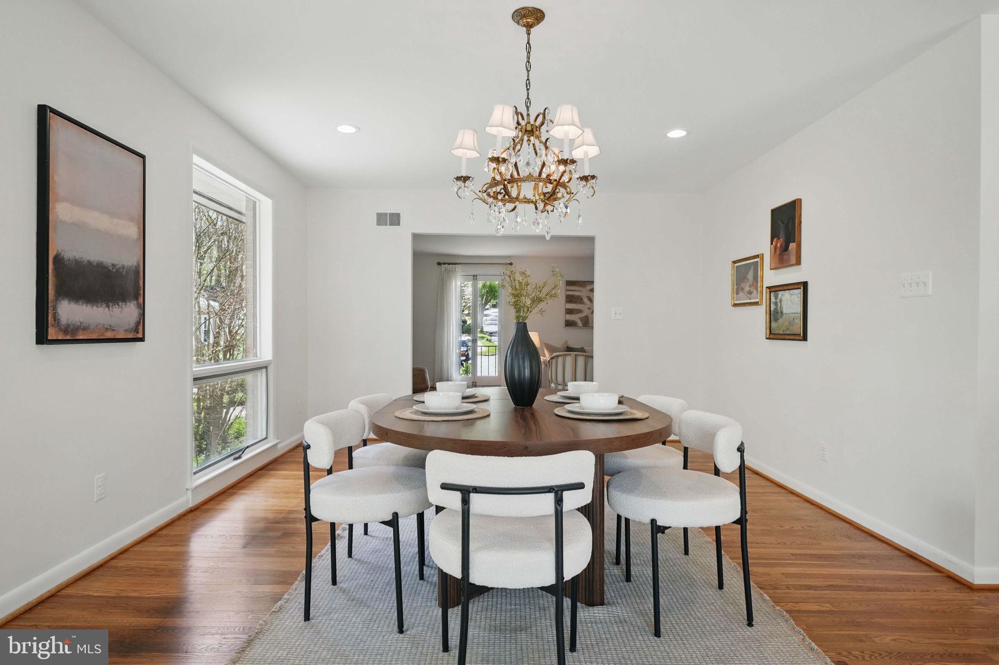 CHAIN BRIDGE FOREST - Residential