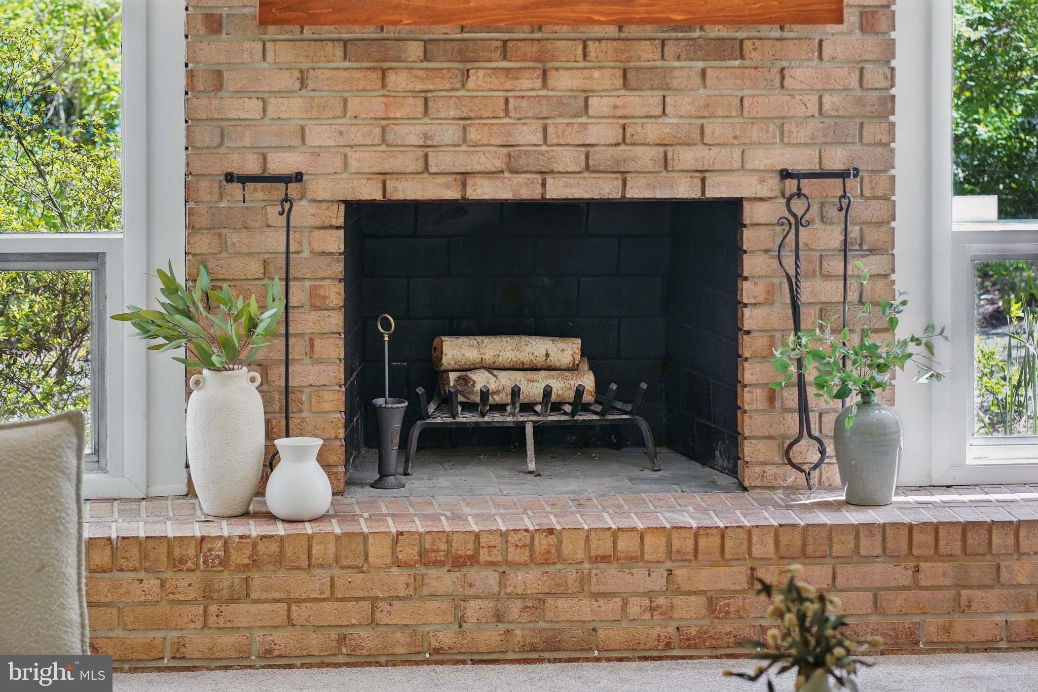 CHAIN BRIDGE FOREST - Residential