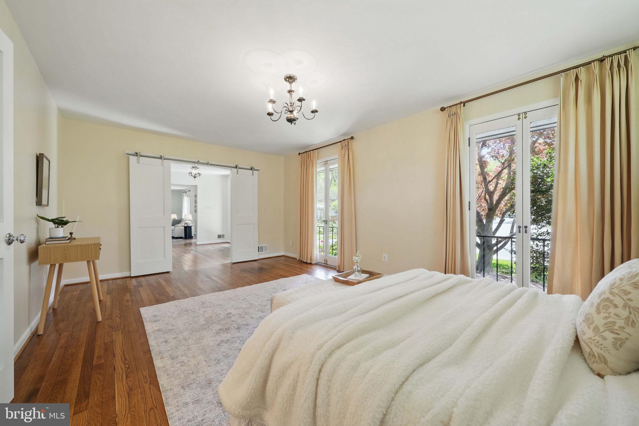 CHAIN BRIDGE FOREST - Residential