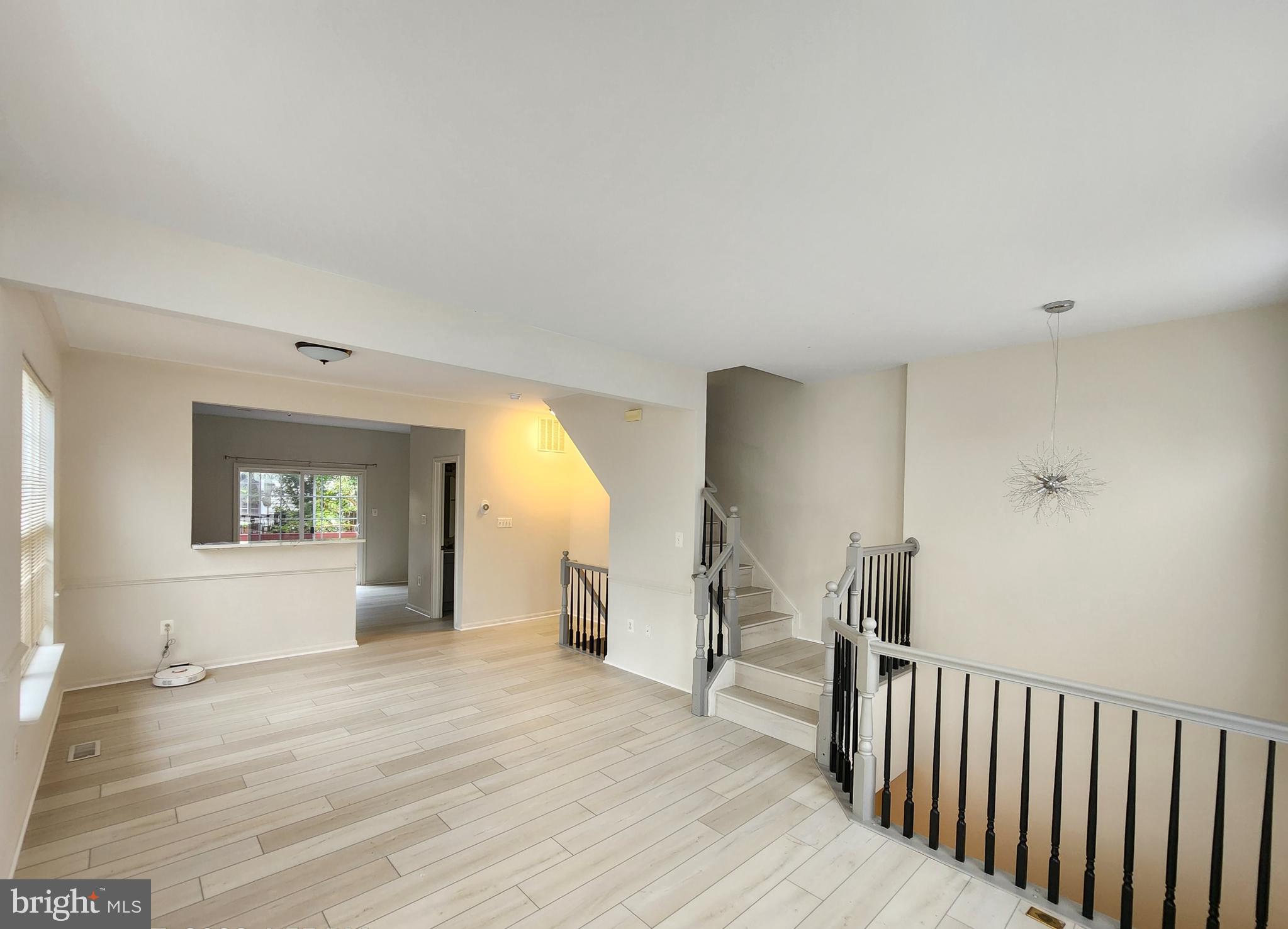 HEARTHSIDE AT FLYNNS CROSSING - Residential