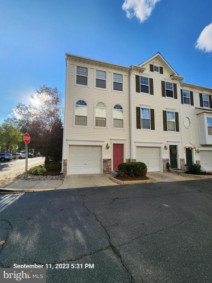 Spacious End unit town home/Condo. . All three levels above ground. Large Palladium windows. Bright and sunny. 
 All three level hardwood LVP flooring  All new appliance in Kitchen, New high end qurtz kitchen counter top, , New bathroom Vanity cabinet, Sink, light.mirror,  and faucet, All New electrical led light fixture and smoke detectors   Wood deck and fence patio. 

Ground Floor: Foyer, Recreation room (can be doubled as a guest room or a home office) and Laundry closet. Sliding door to backyard with fence yard . Attached garage and driveway. Fireplace with Rec room 
First Floor: Living/Family room, powder room (Half bath), Dining area and Kitchen. Large deck off the Kitchen area. 
Second Floor: Two master suites with two attached full bath.
Great neighborhood. Top schools in Loudoun county. Walk to restaurants, shopping, bank, silver line metro station, nature trail, etc. One minute to I-267.