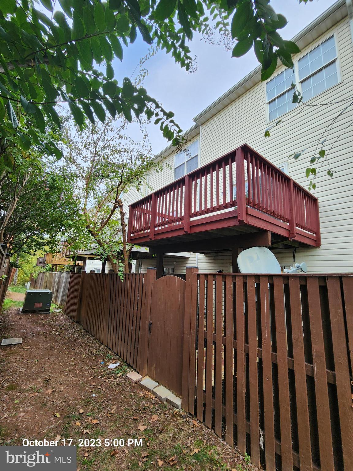 HEARTHSIDE AT FLYNNS CROSSING - Residential