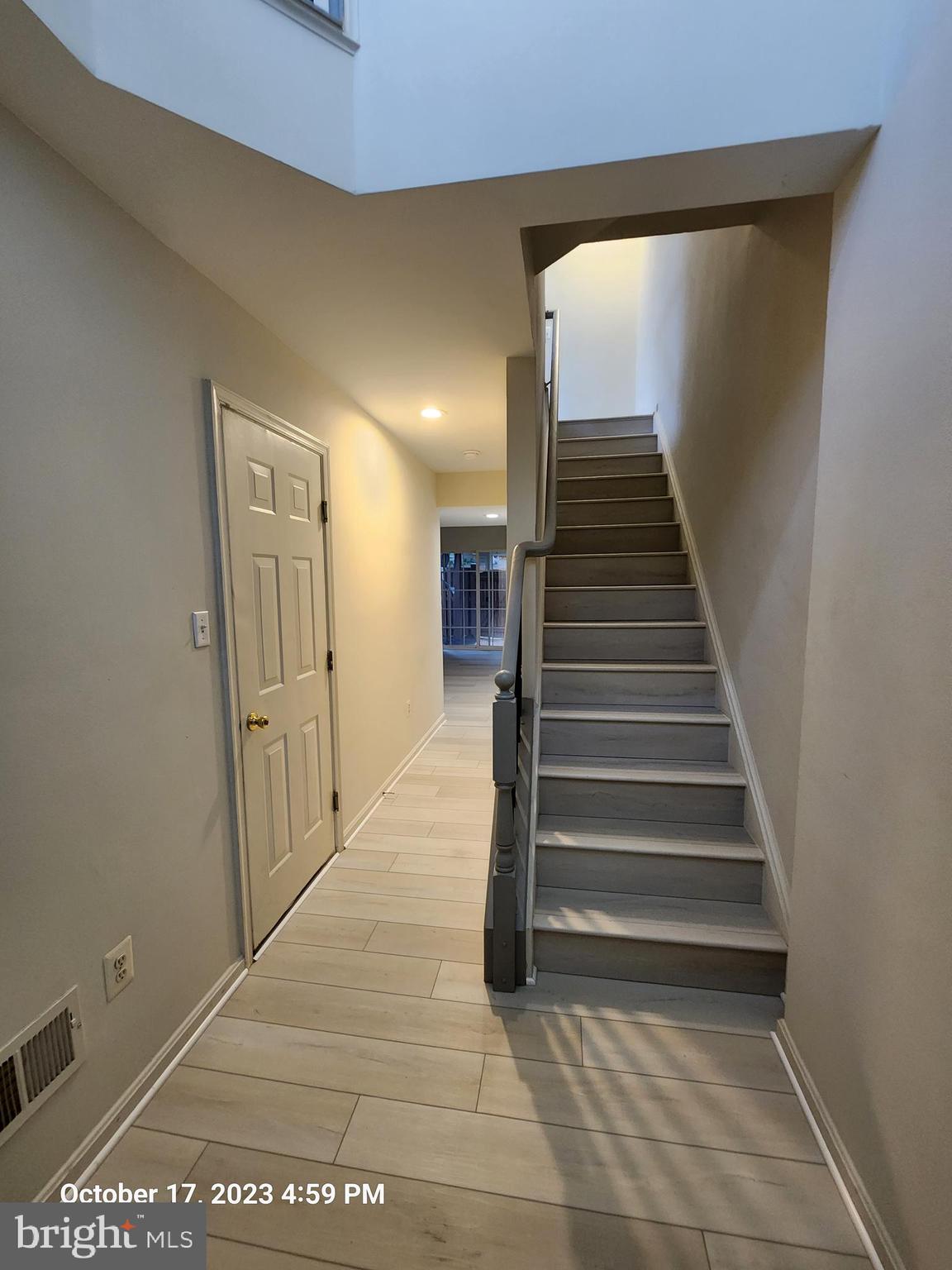 HEARTHSIDE AT FLYNNS CROSSING - Residential