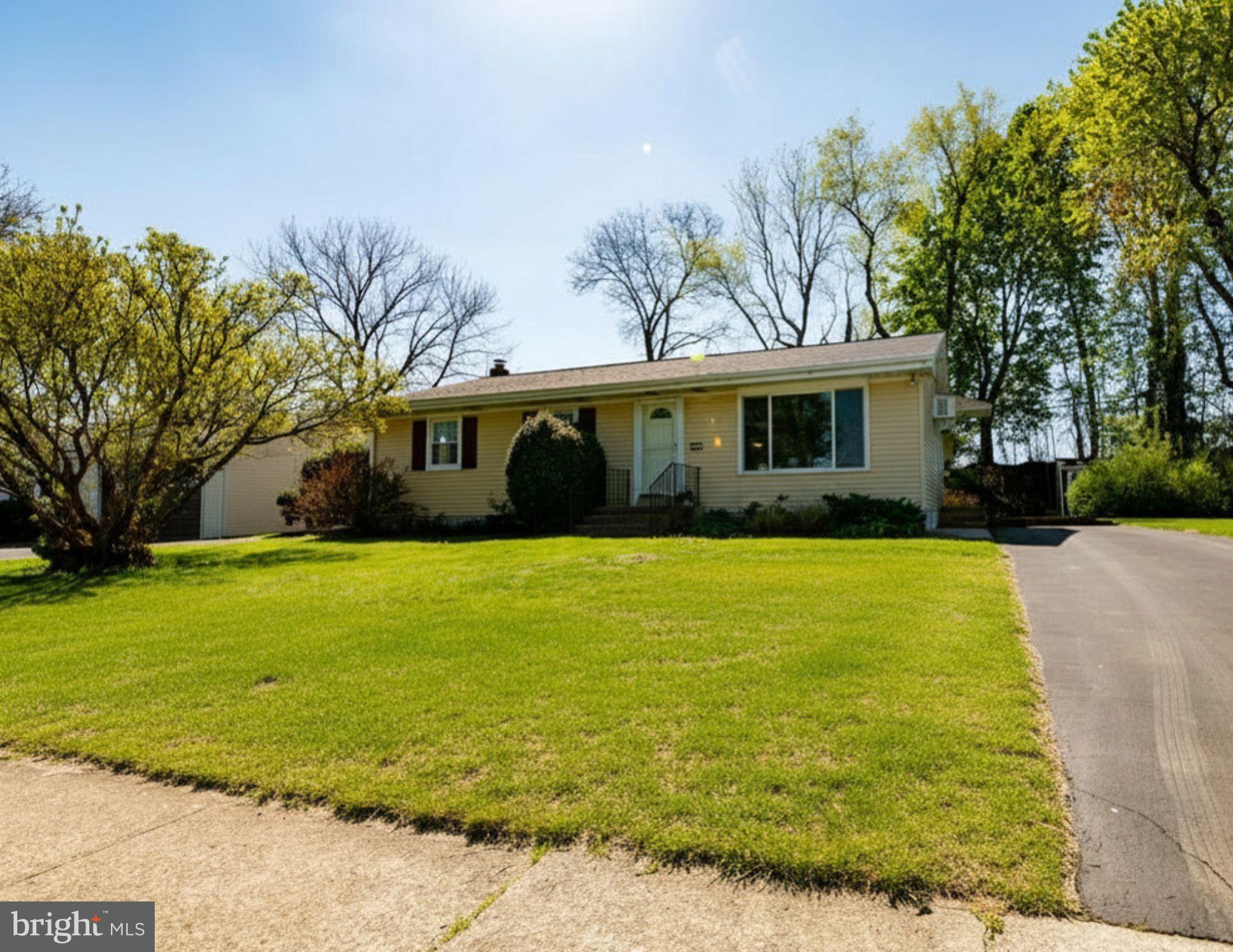 PINE GROVE - Residential