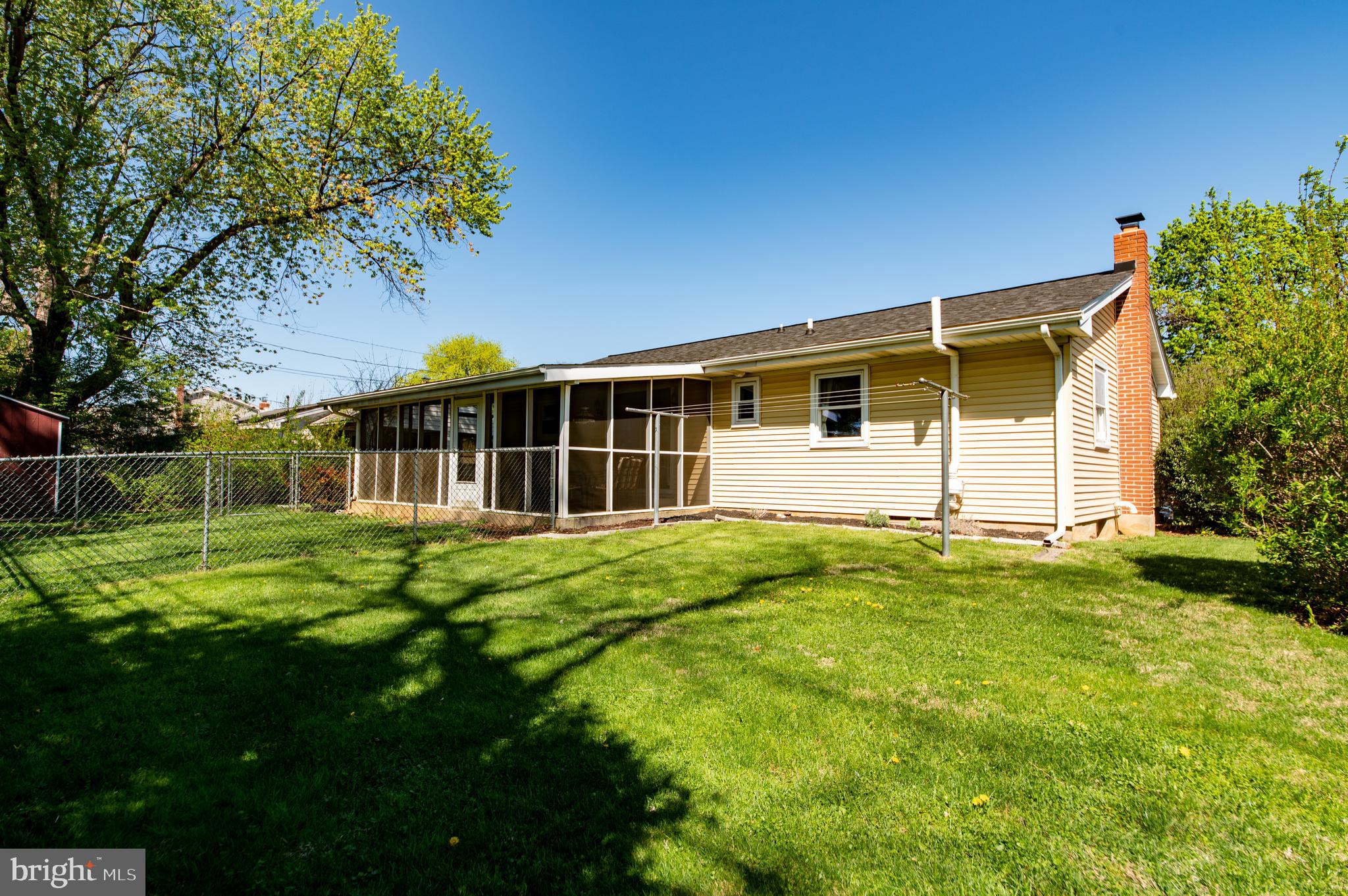 PINE GROVE - Residential