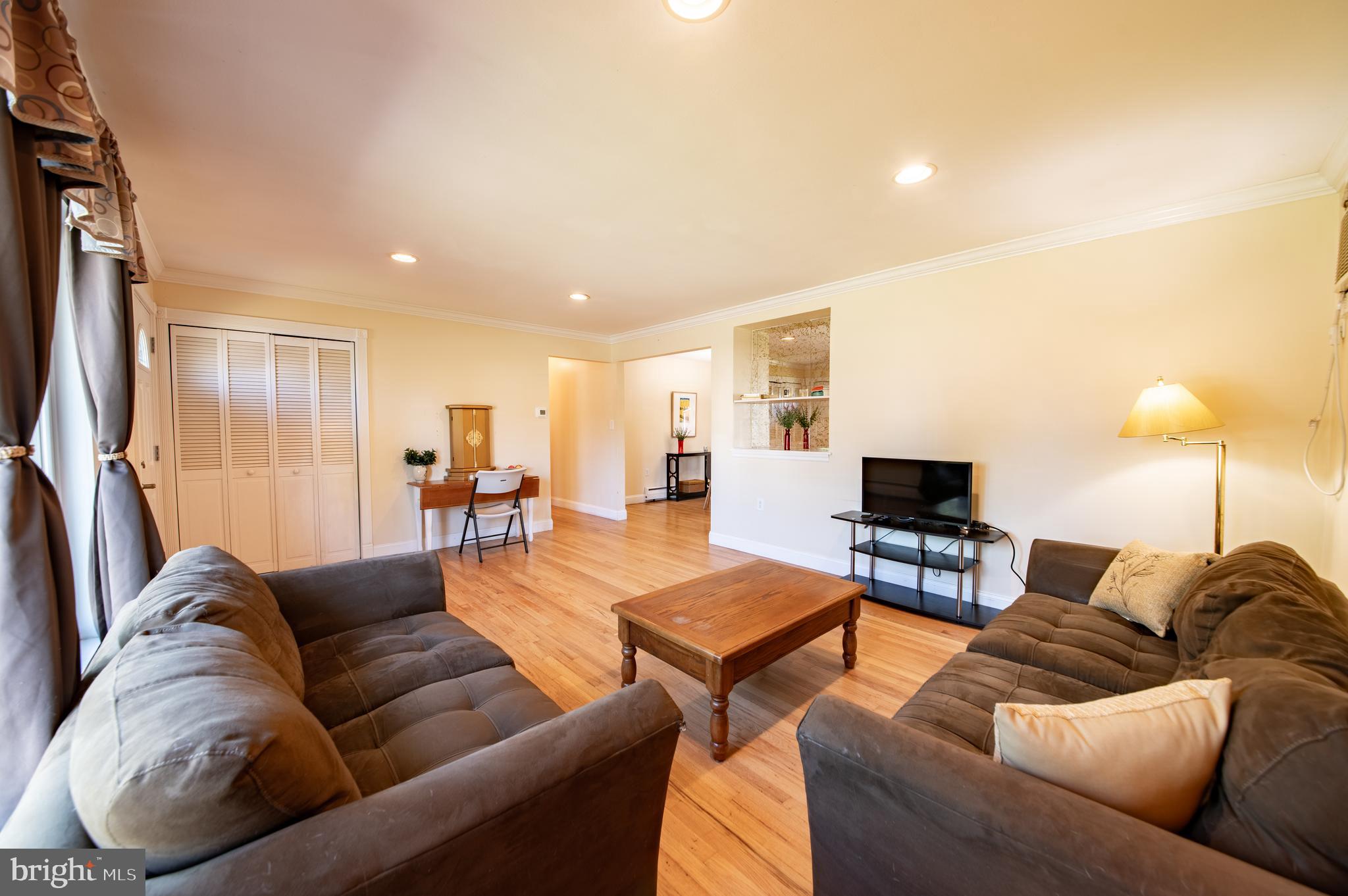 PINE GROVE - Residential