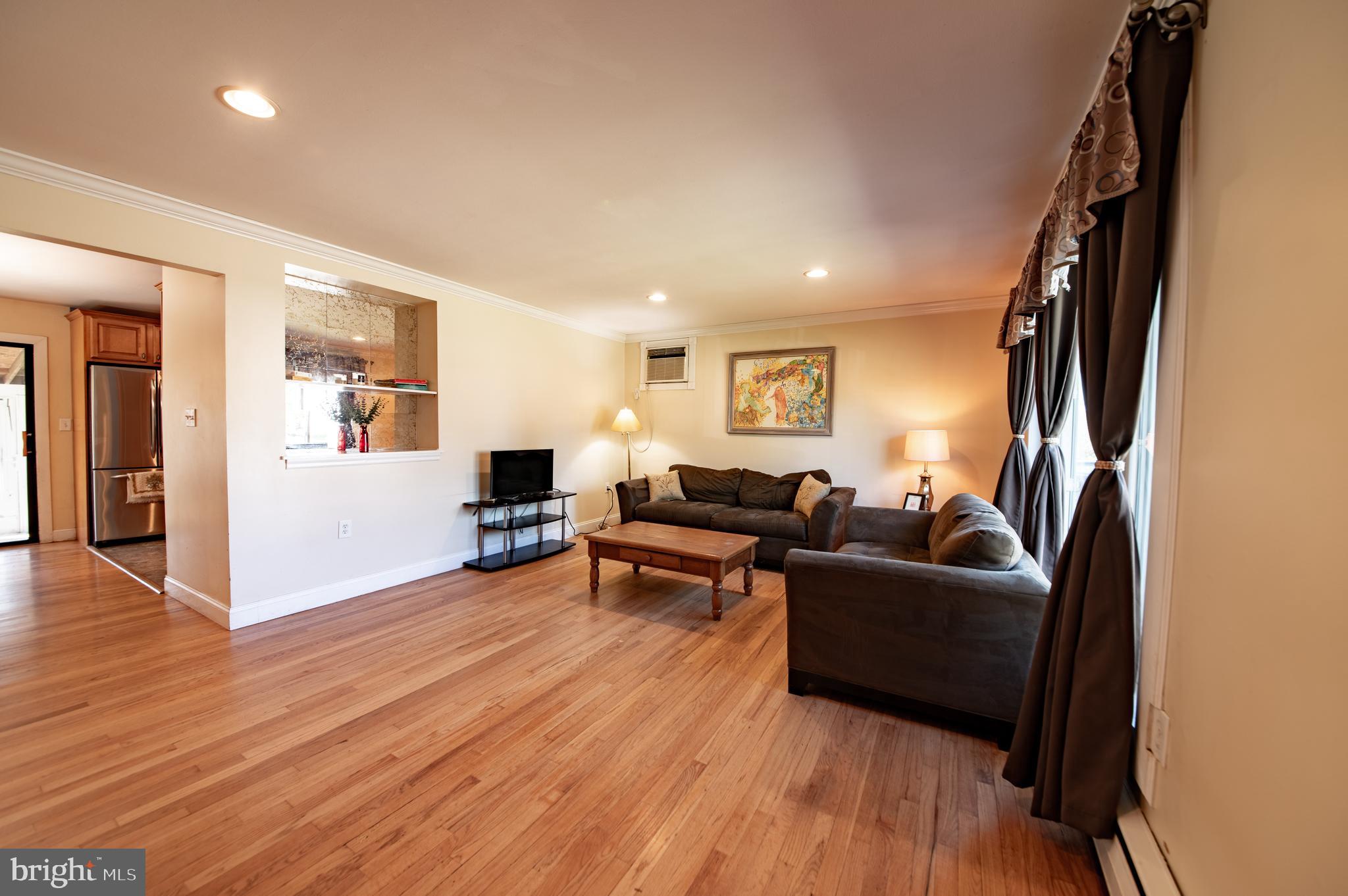 PINE GROVE - Residential