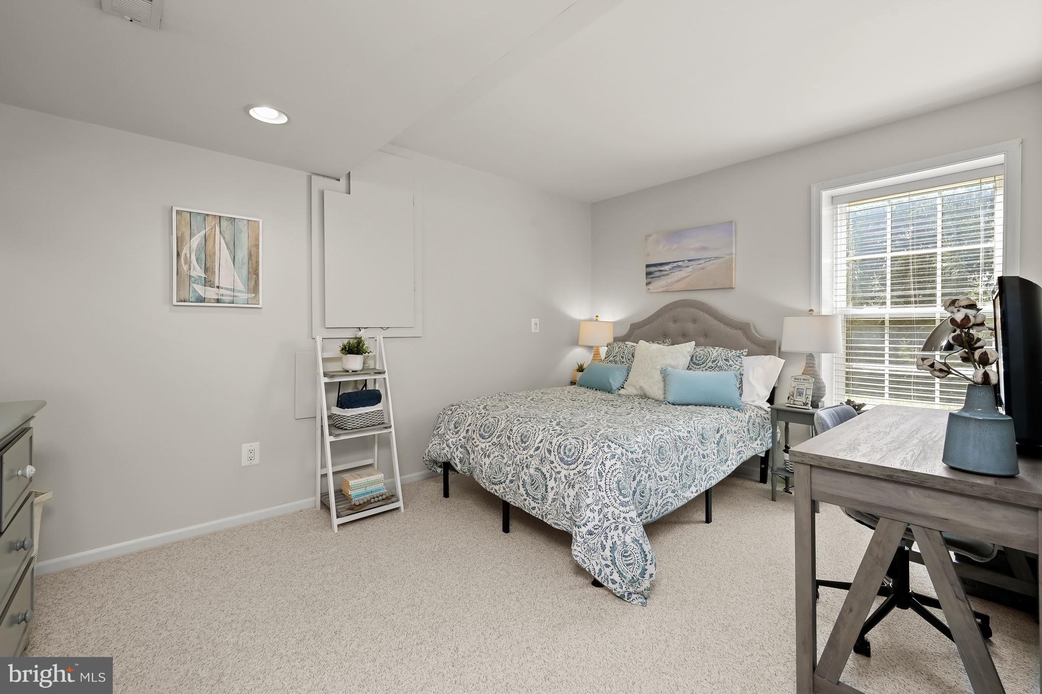 CLARKS GLEN - Residential