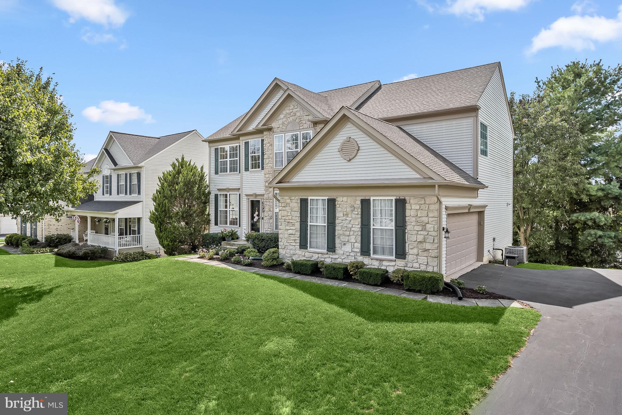 CLARKS GLEN - Residential