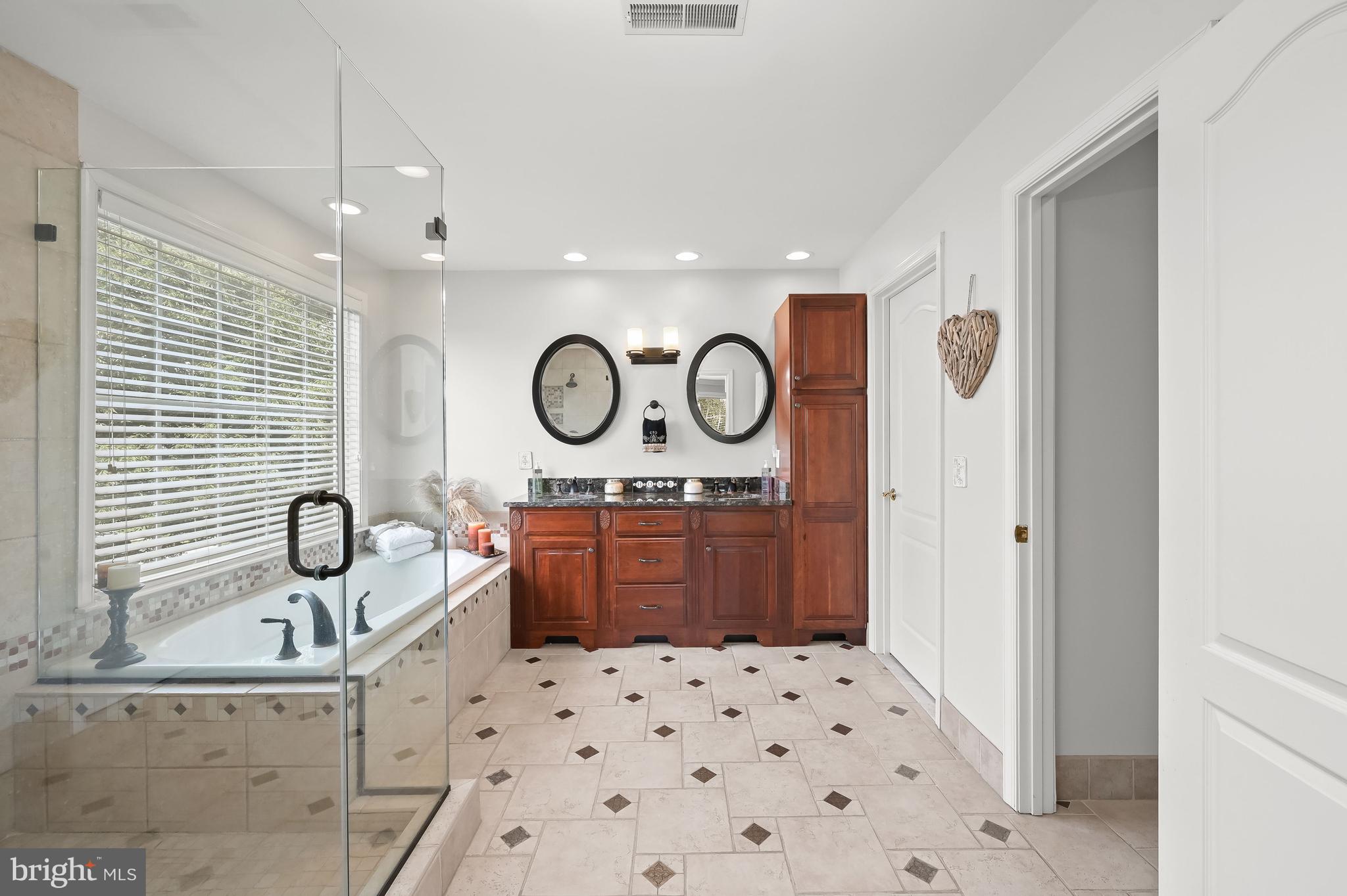 CLARKS GLEN - Residential