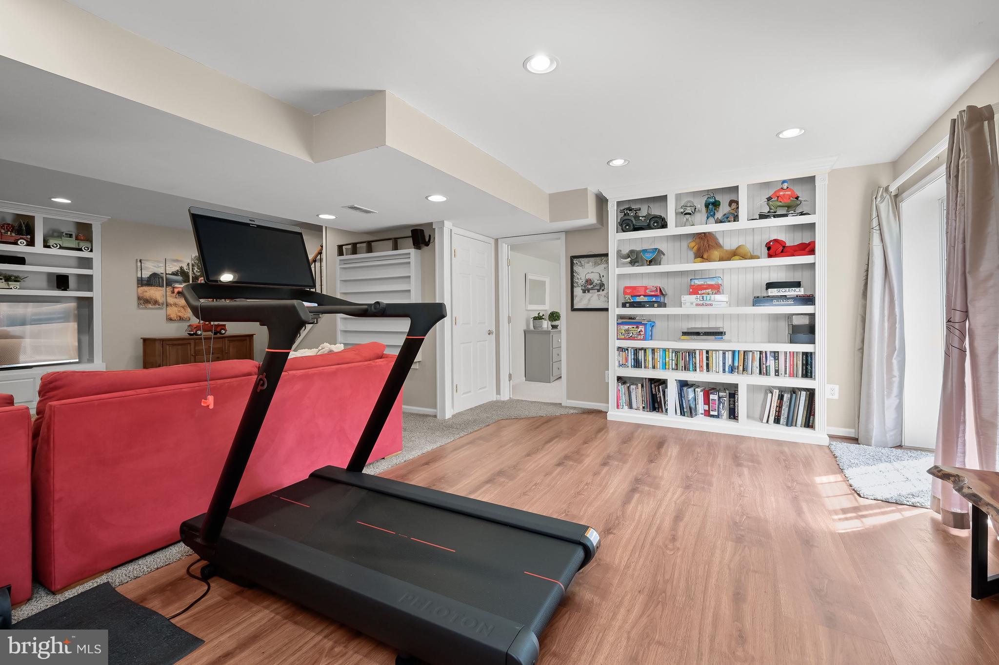 CLARKS GLEN - Residential