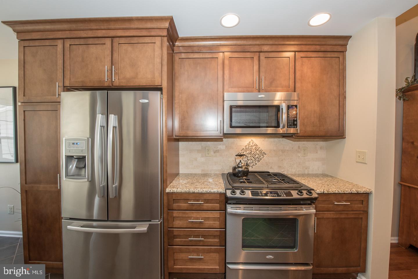 THORNHILL - Residential