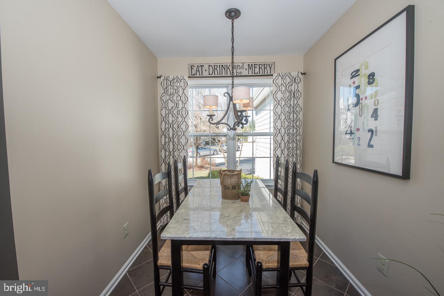 THORNHILL - Residential