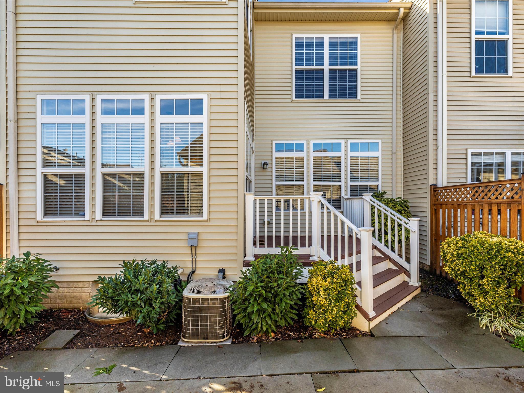 WORMANS MILL - Residential