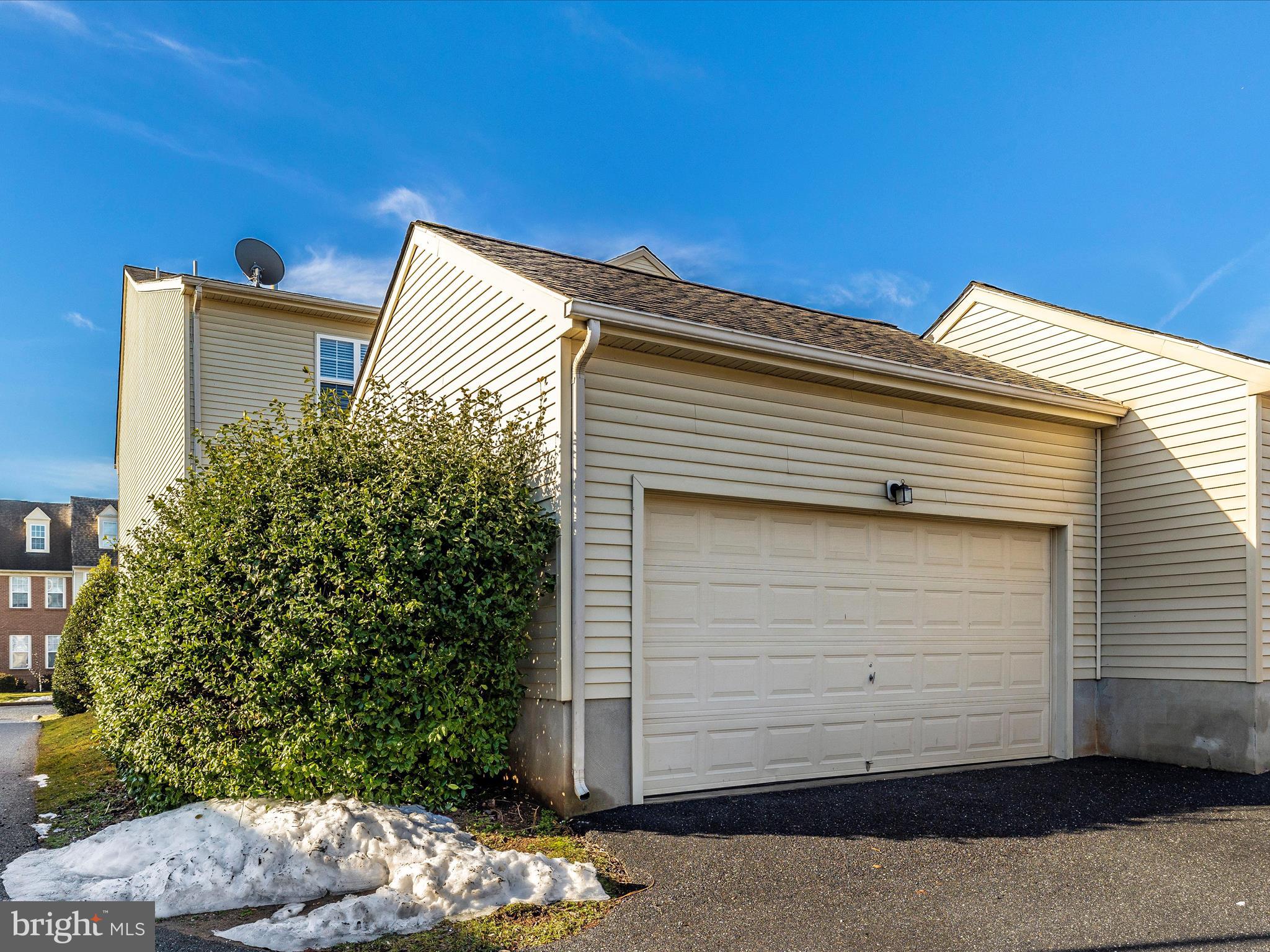 WORMANS MILL - Residential