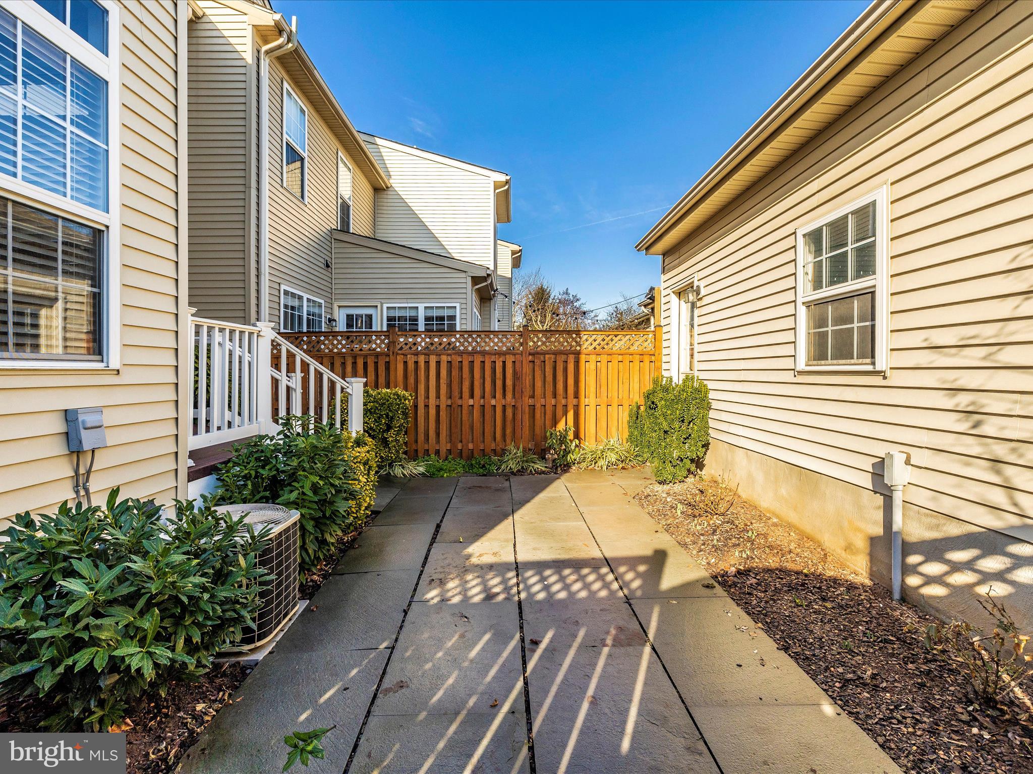 WORMANS MILL - Residential