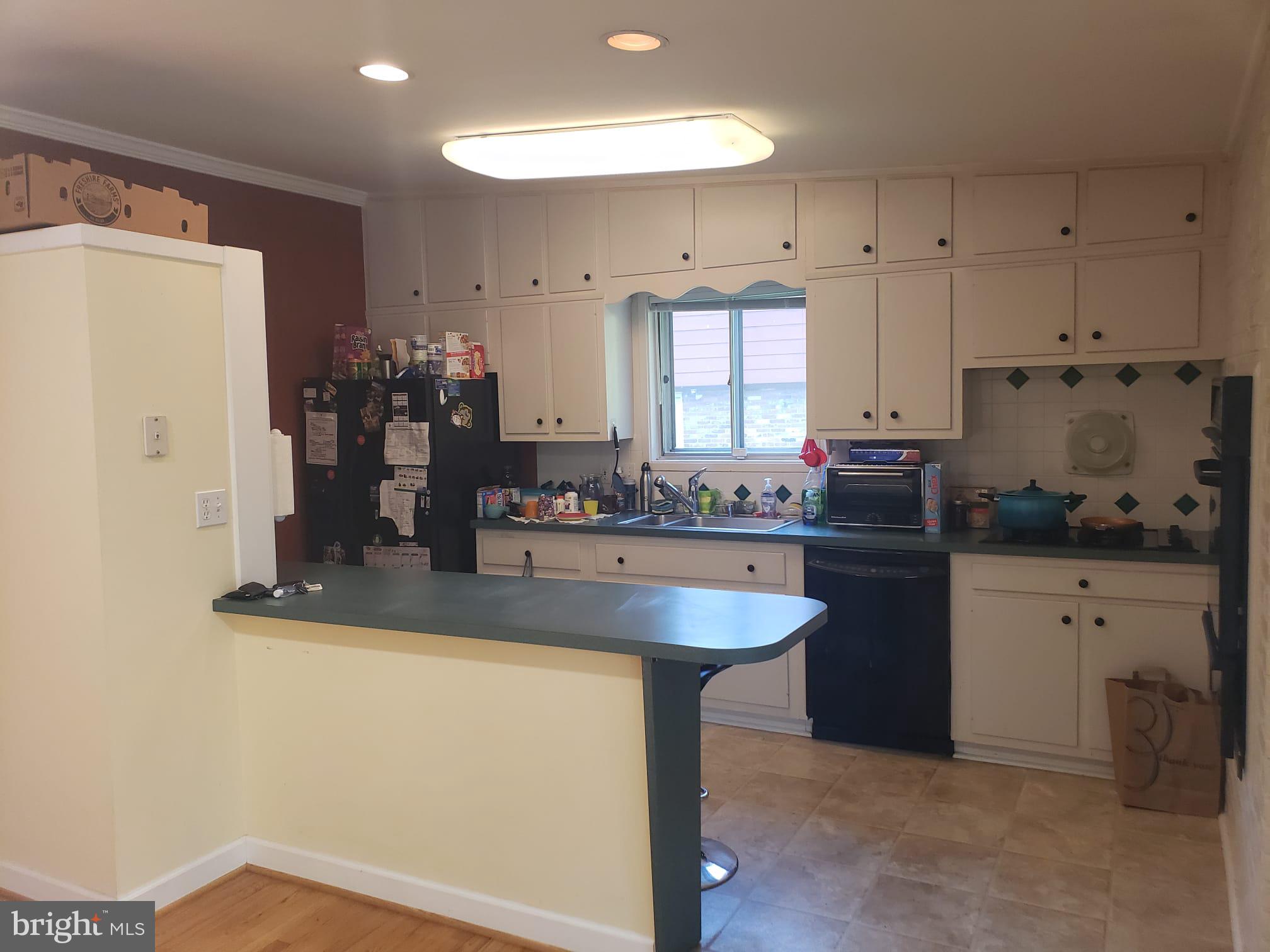 TWINBROOK FOREST - Residential Lease