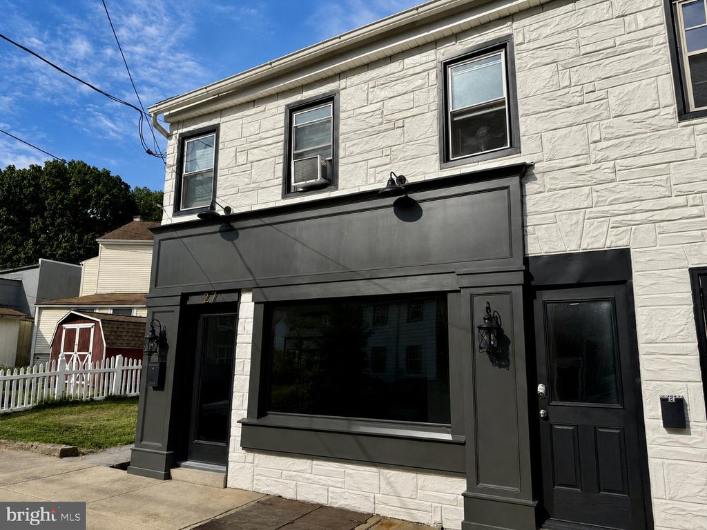 Photo of 27 S 5th Street, COLUMBIA, PA 17512 (MLS # PALA2094134)