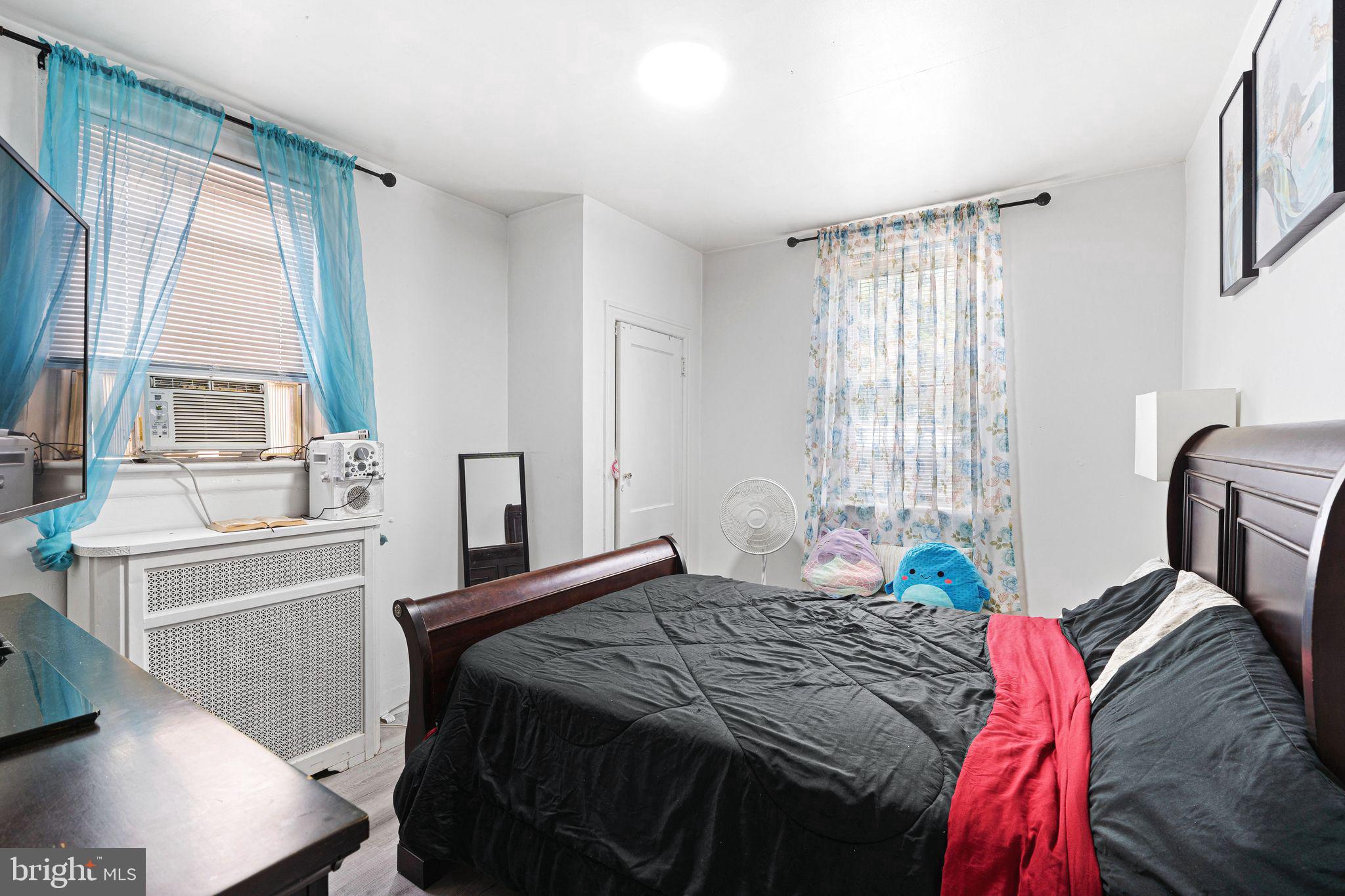 NORTHWOOD - Residential