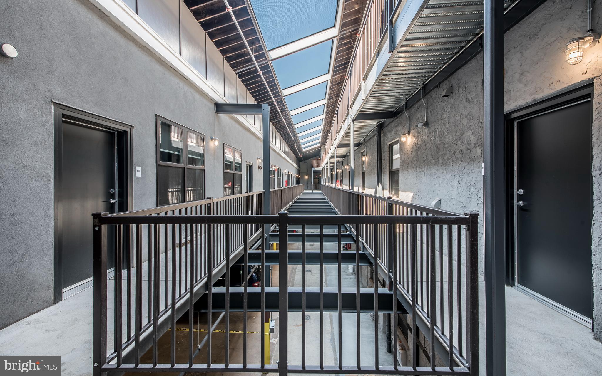 LOWER MOYAMENSING - Residential Lease