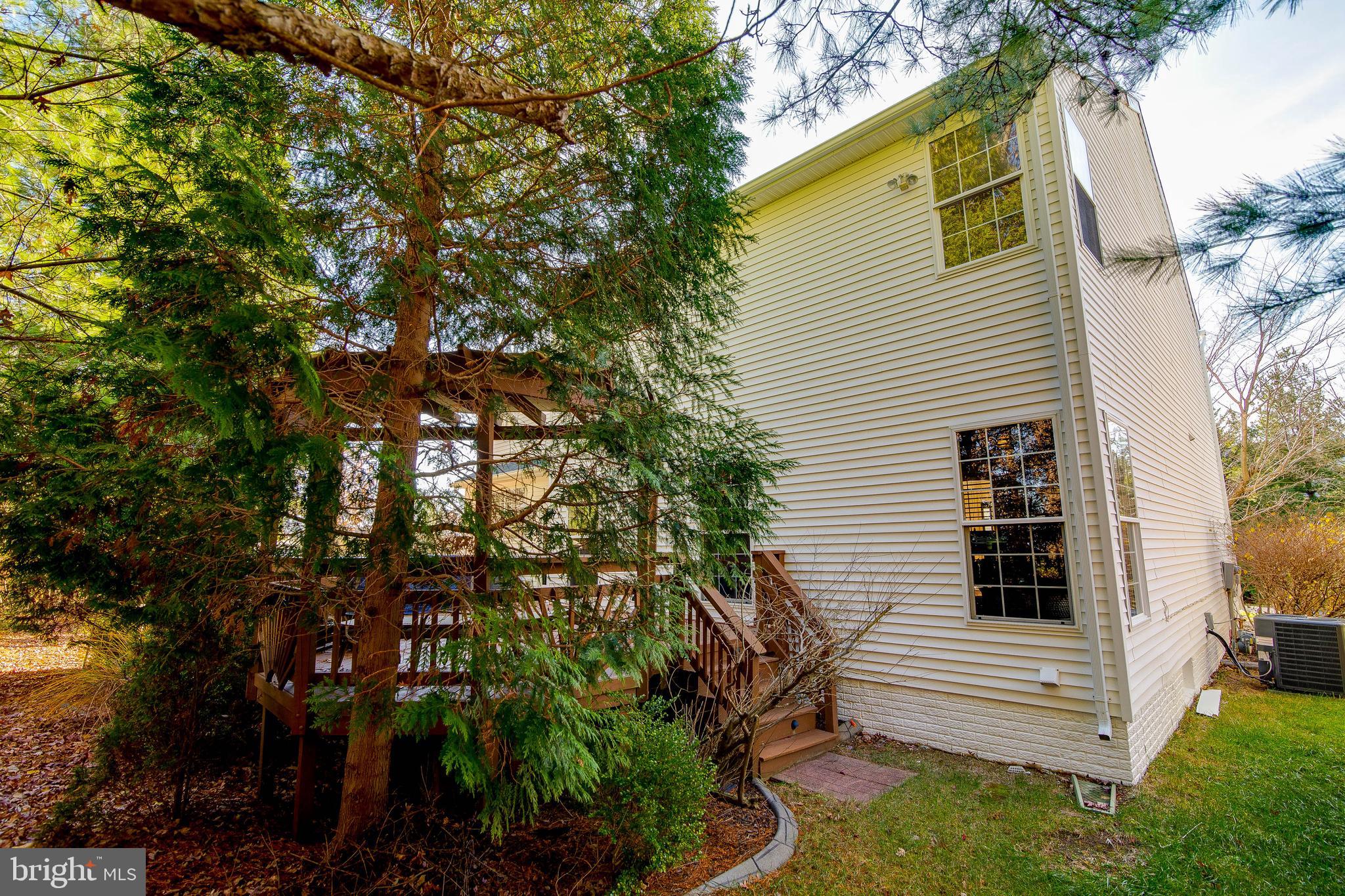 WAYSIDE VILLAGE - Residential