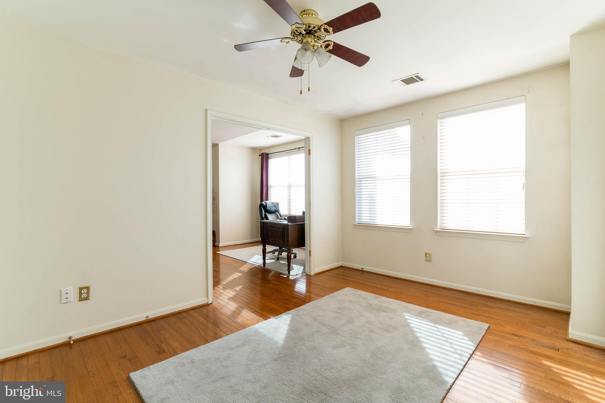 WAYSIDE VILLAGE - Residential