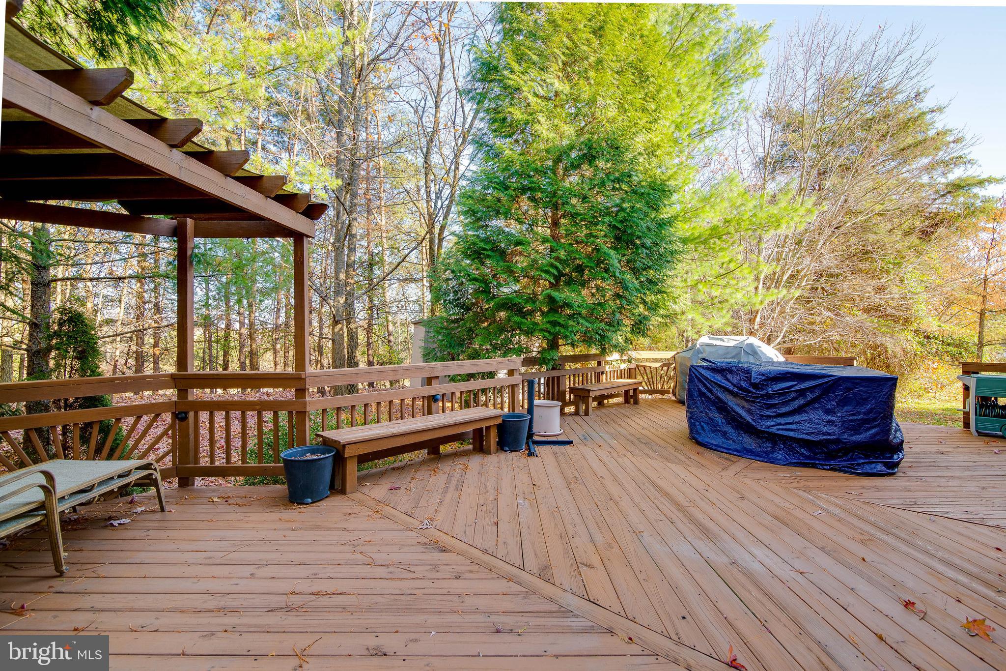 WAYSIDE VILLAGE - Residential